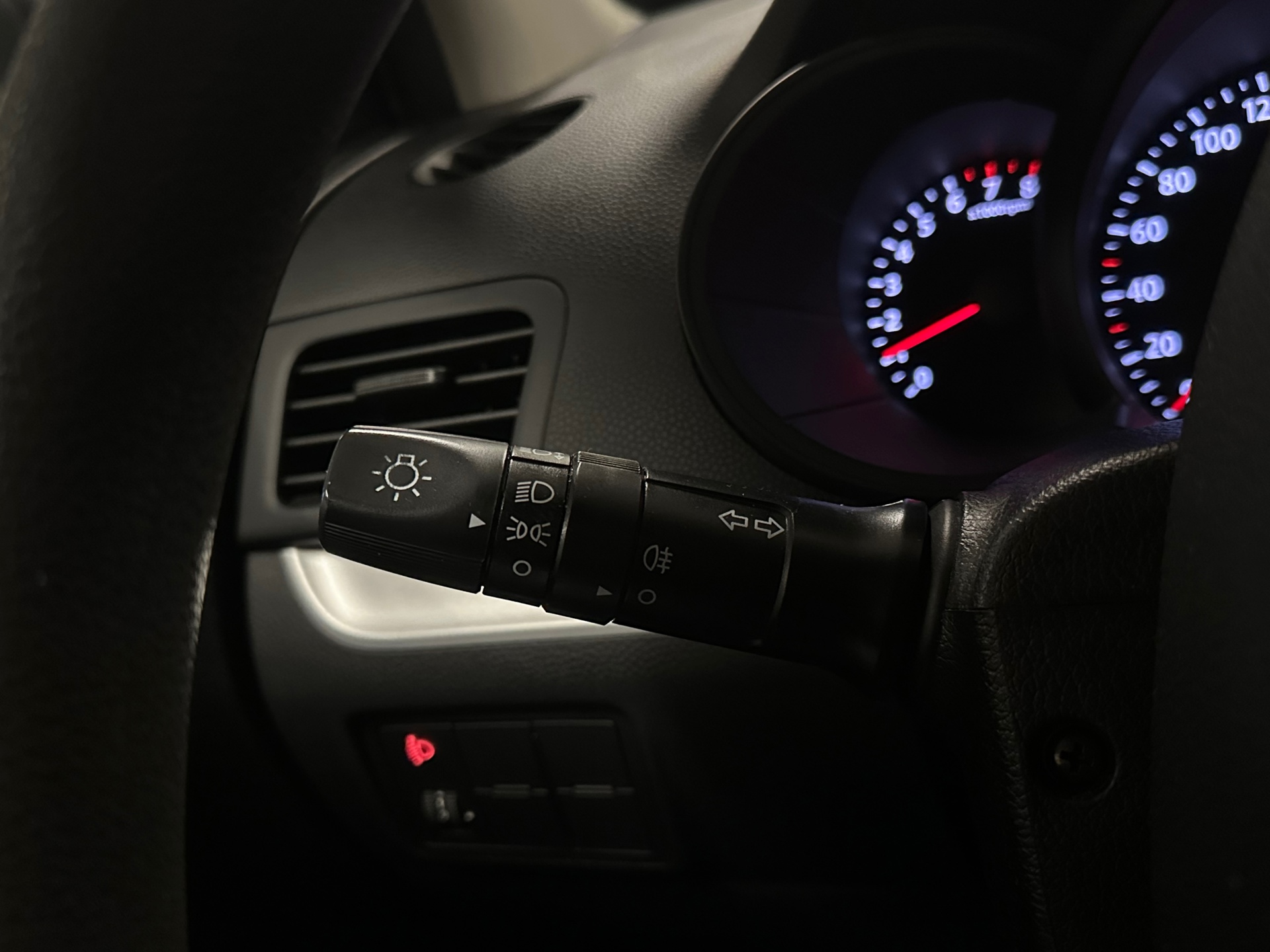 https://www.autokooy.nl//xml/images/43143719-15.JPG