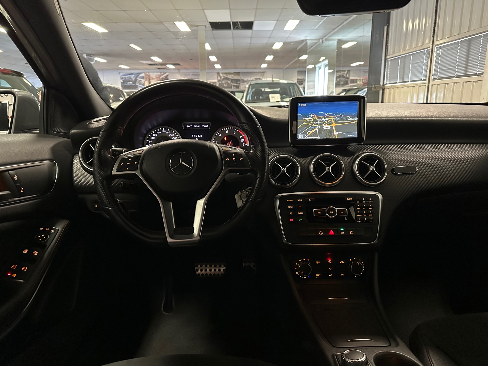 https://www.autokooy.nl//xml/images/43257855-22.JPG