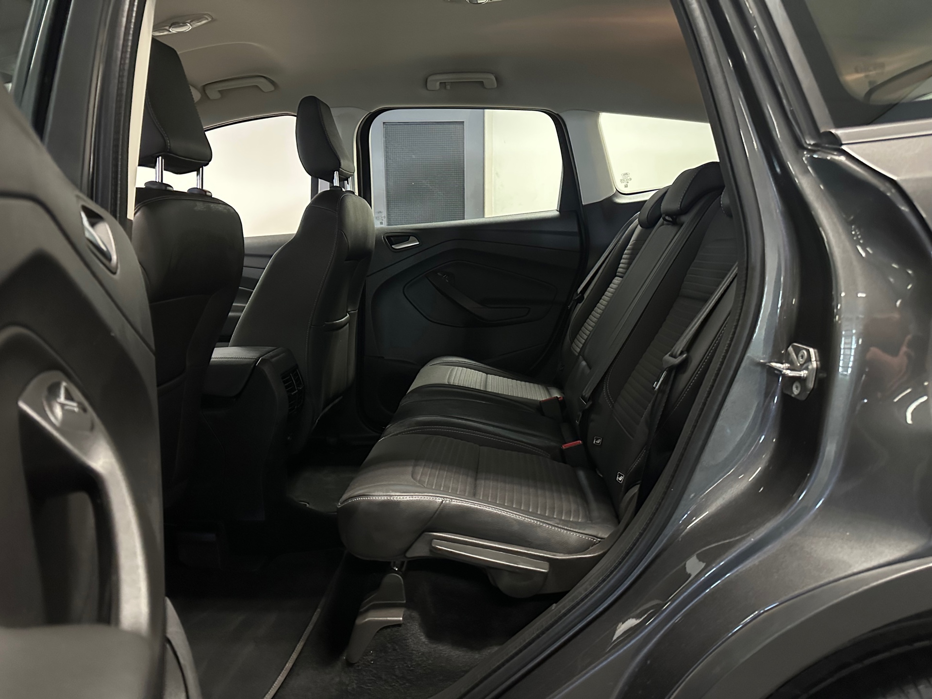 https://www.autokooy.nl//xml/images/43321955-22.JPG