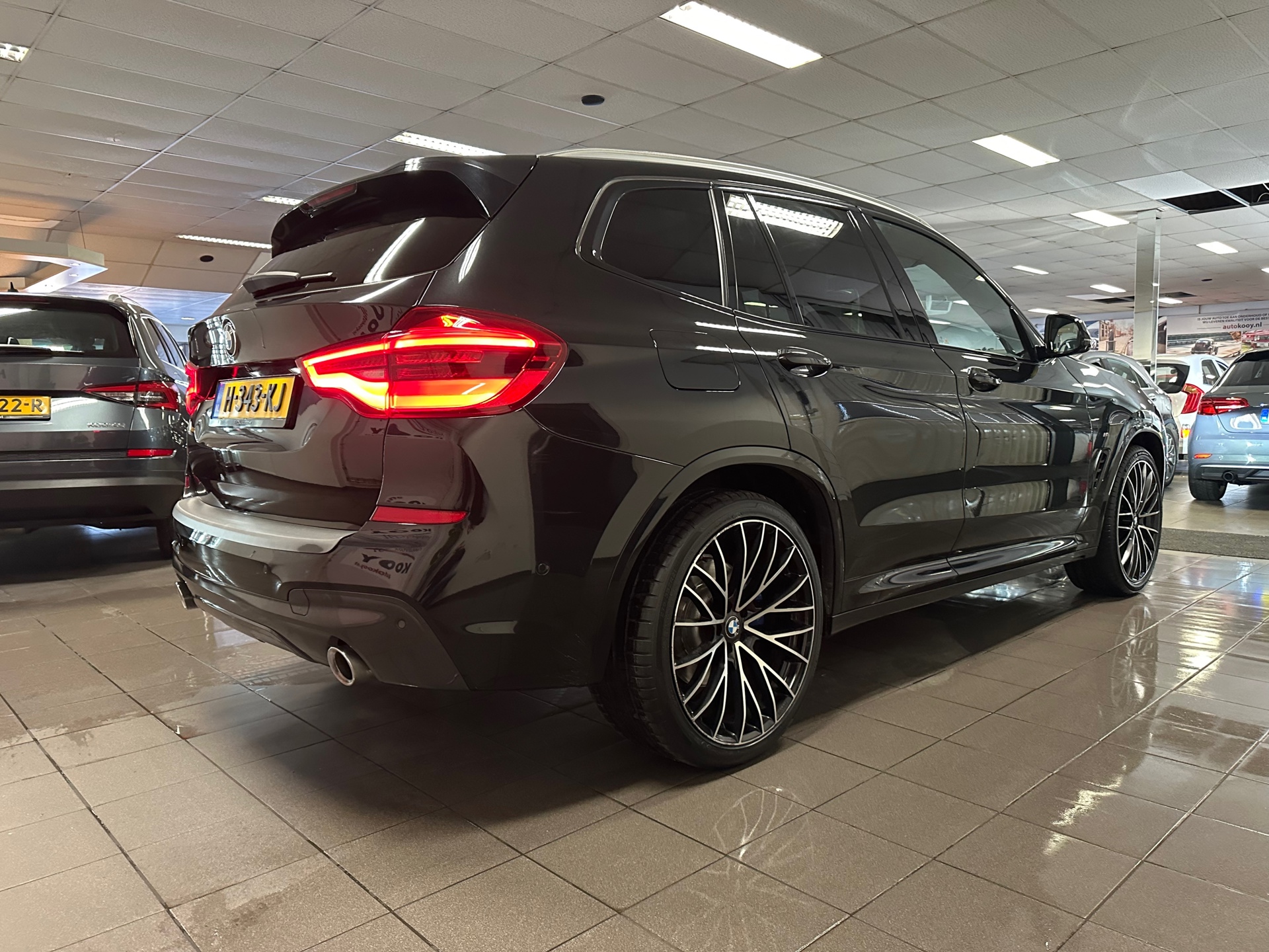 https://www.autokooy.nl//xml/images/43340631-7.JPG