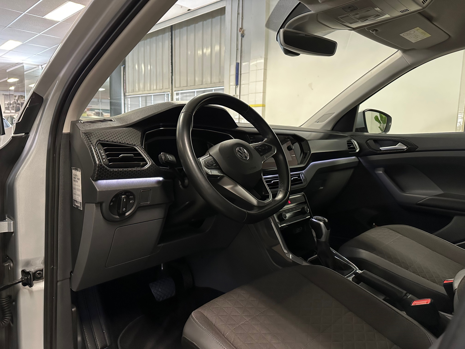 https://www.autokooy.nl//xml/images/43364962-13.JPG