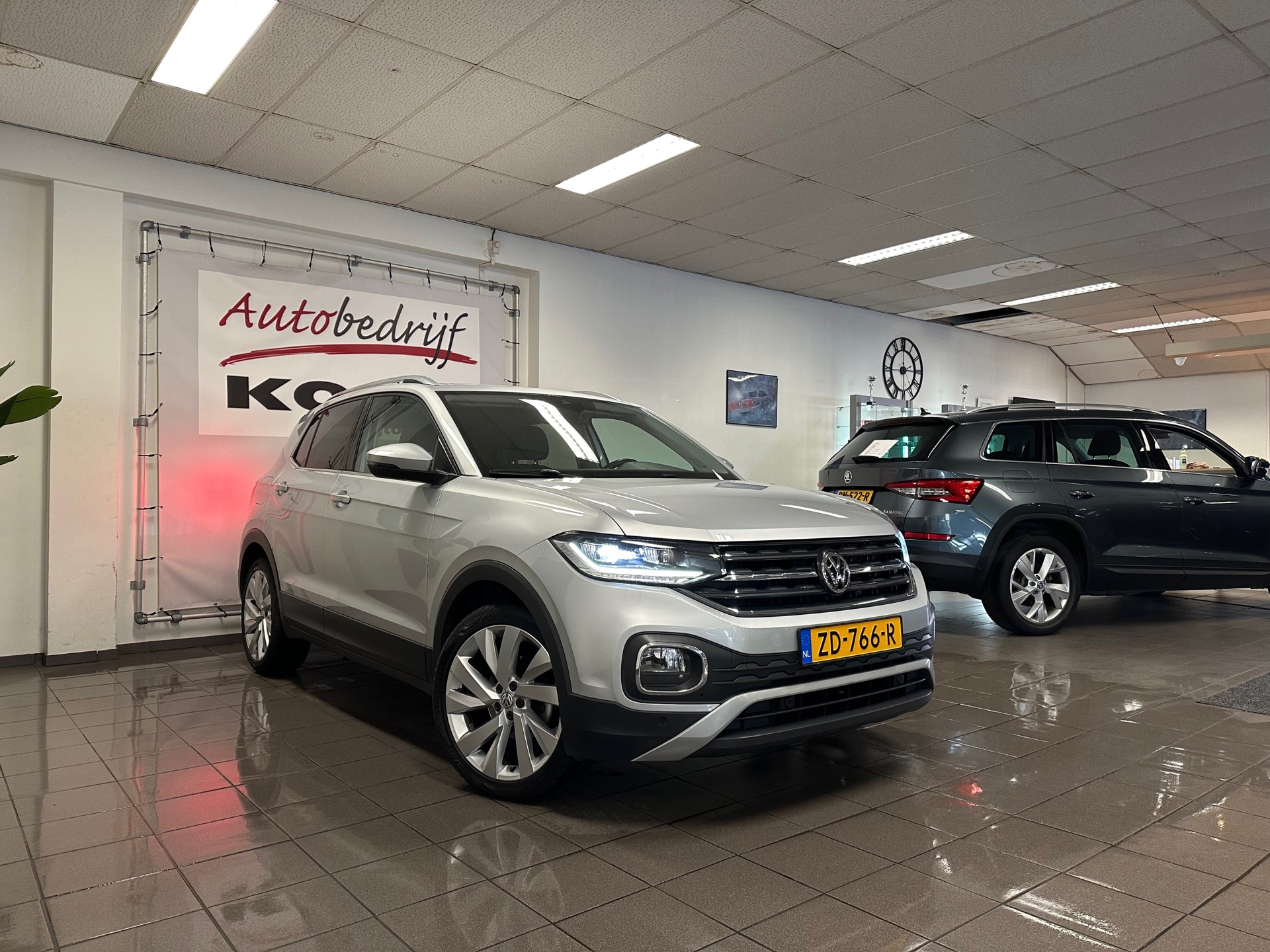 https://www.autokooy.nl//xml/images/43364962-7.JPG