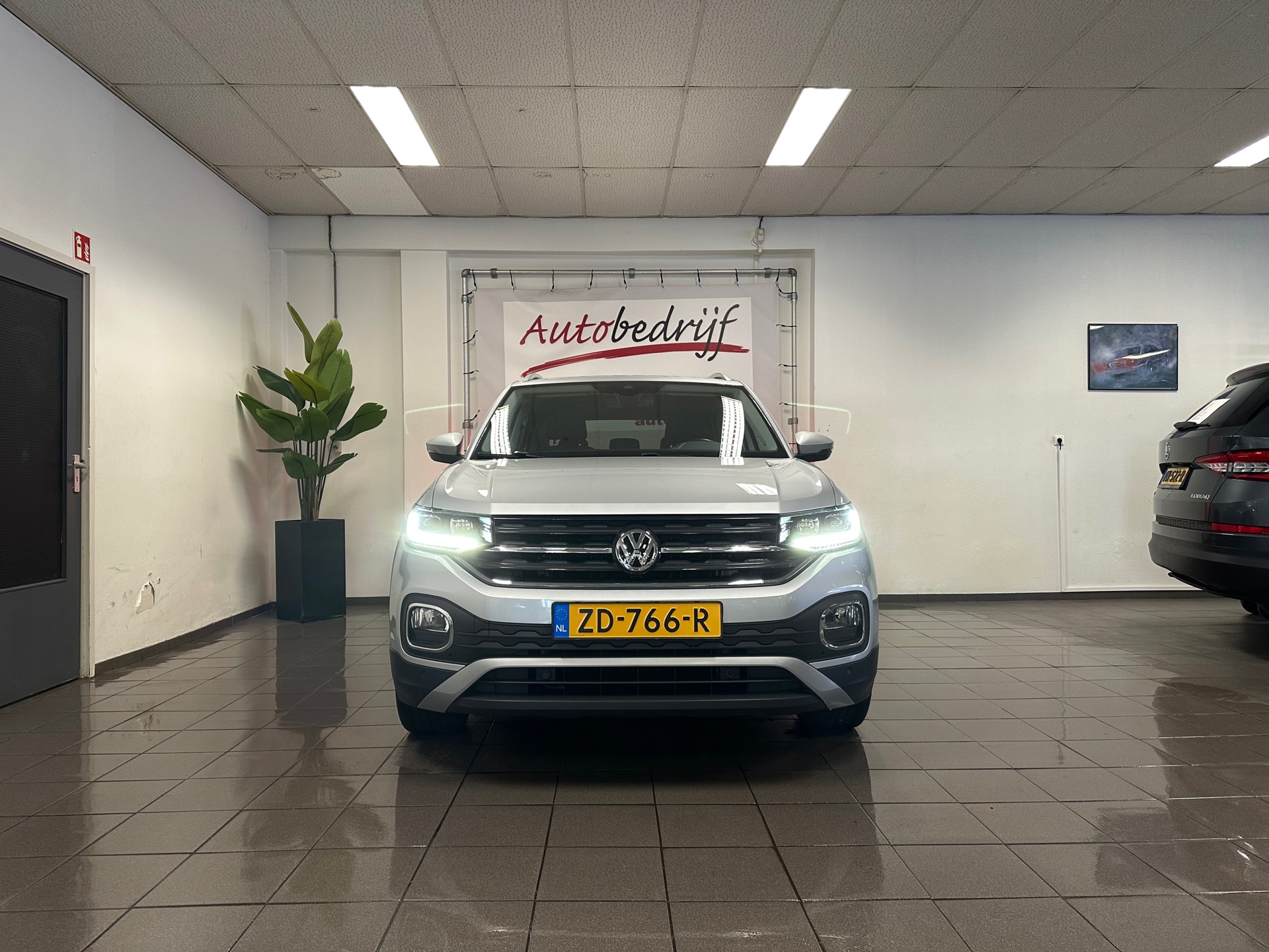 https://www.autokooy.nl//xml/images/43364962-9.JPG