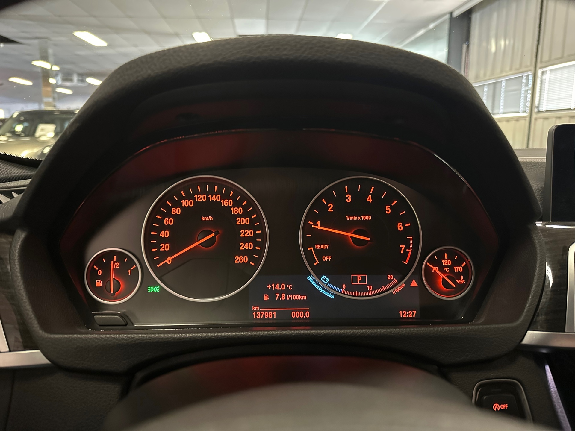 bmw-3-serie-318i-luxury-automaat-camera-afn-trekhaak-xenon-leder-nl-auto-