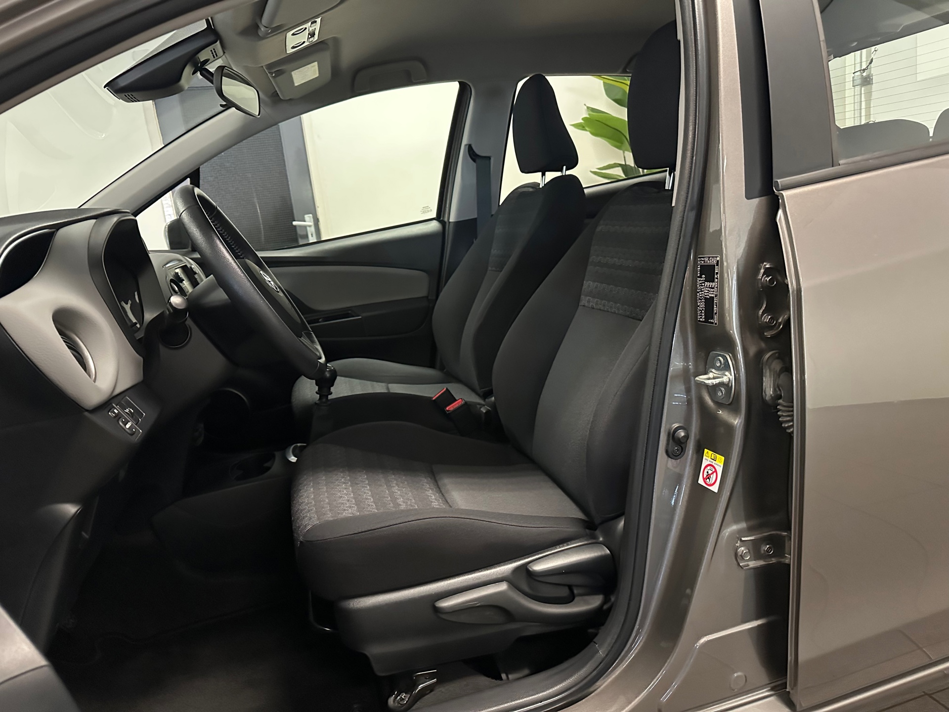 https://www.autokooy.nl//xml/images/43413483-12.JPG