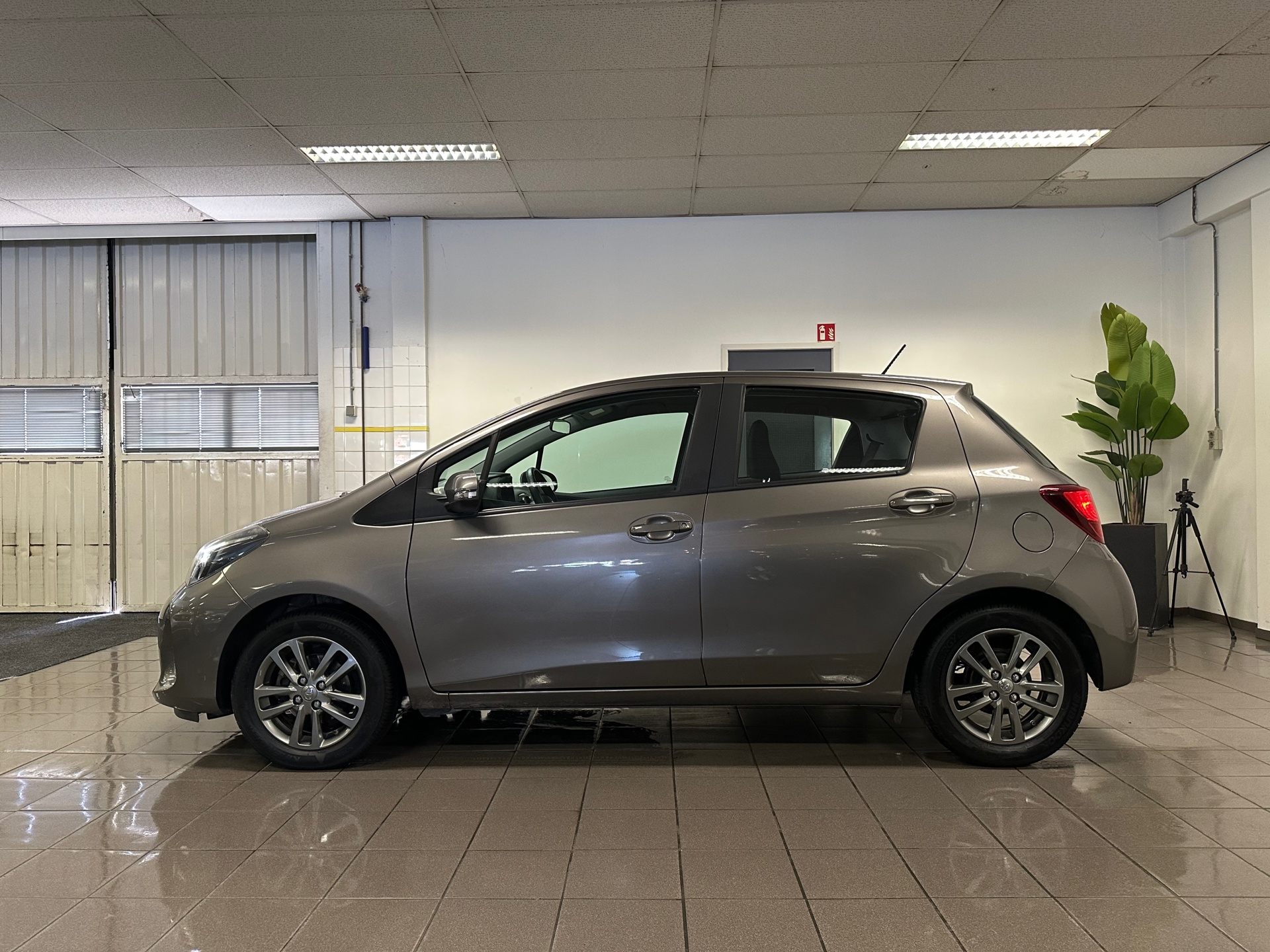 https://www.autokooy.nl//xml/images/43413483-2.JPG