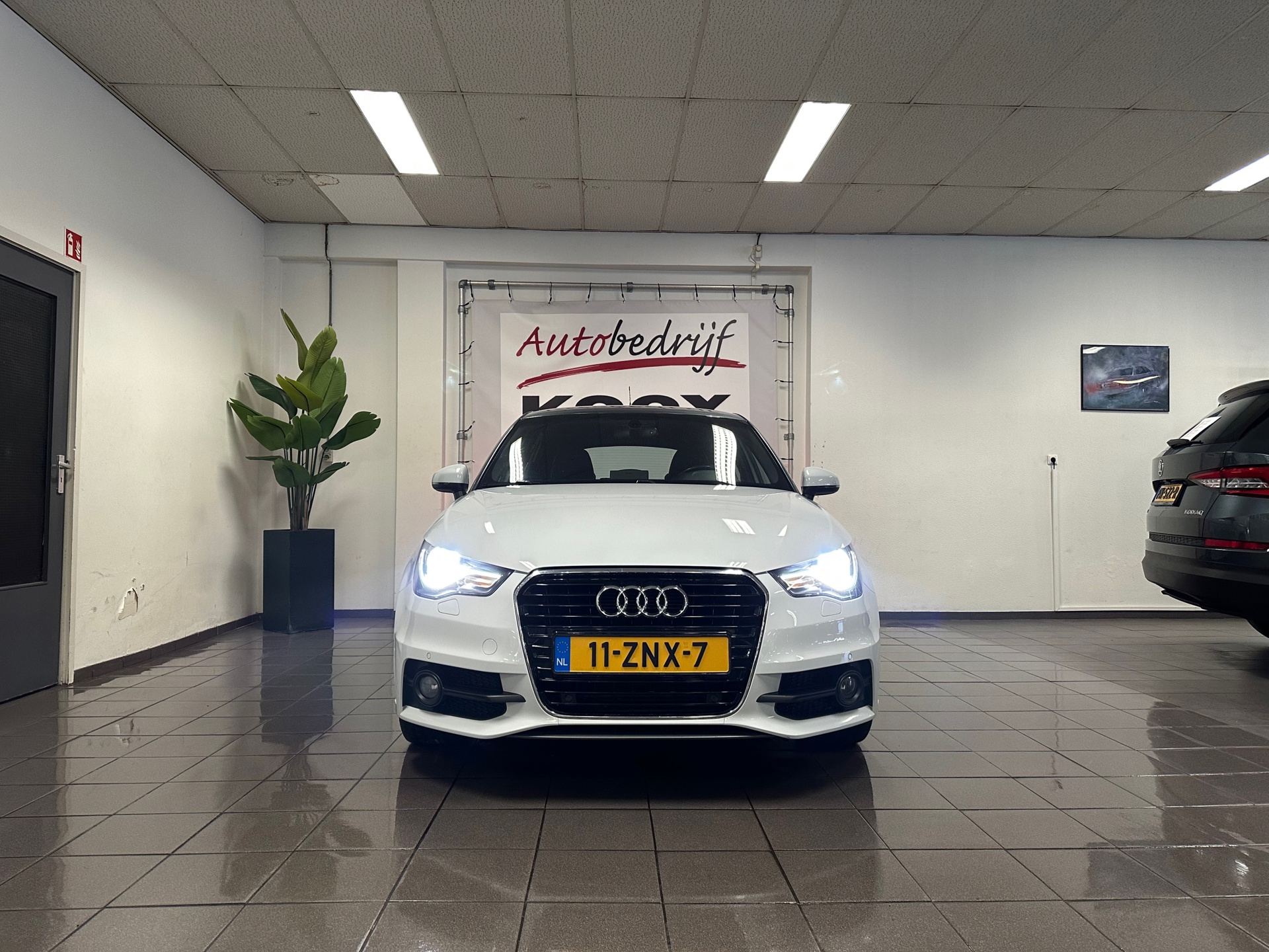 https://www.autokooy.nl//xml/images/43434483-8.JPG