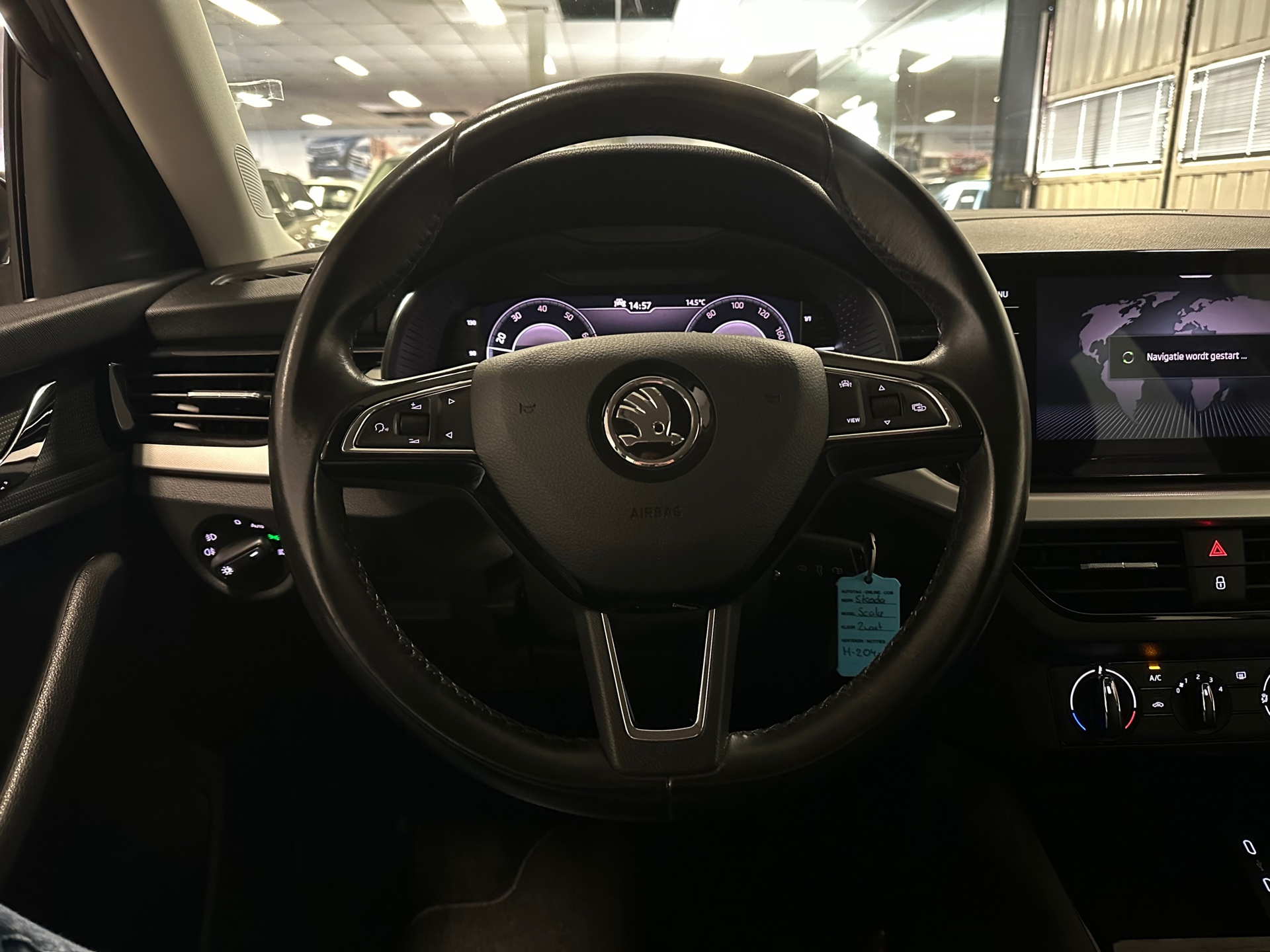 https://www.autokooy.nl//xml/images/43434595-12.JPG