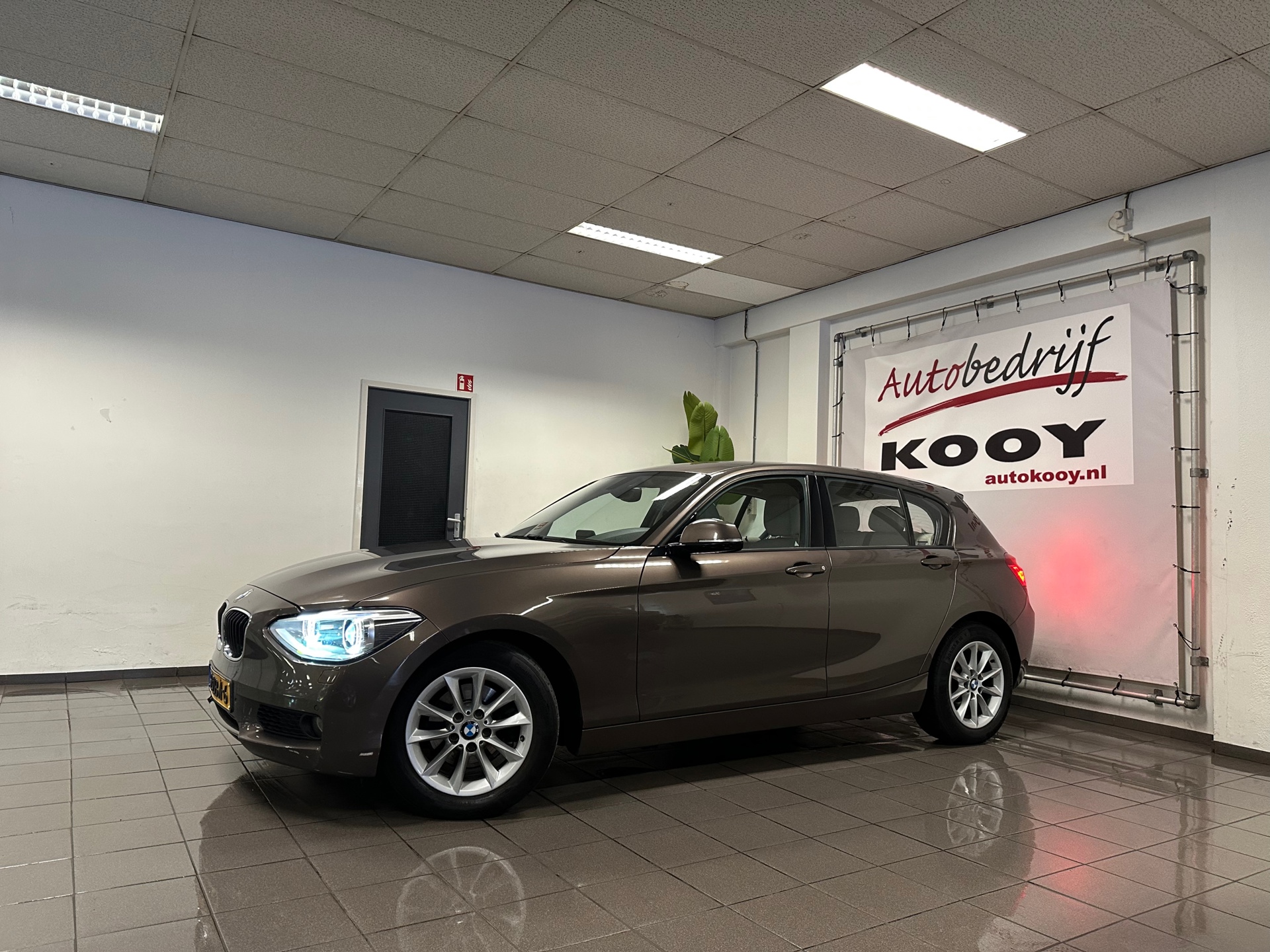 https://www.autokooy.nl//xml/images/43463716-10.JPG