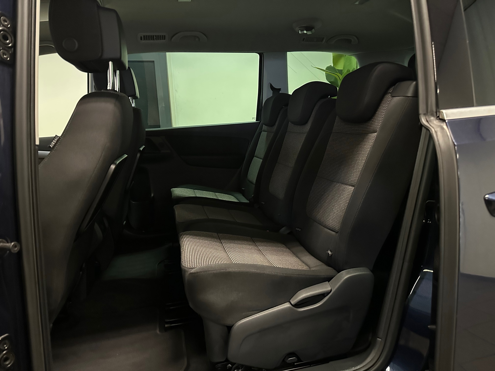 https://www.autokooy.nl//xml/images/43487131-22.JPG