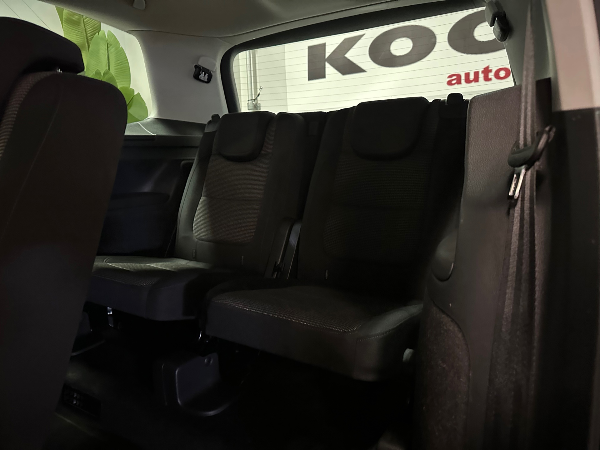 https://www.autokooy.nl//xml/images/43487131-23.JPG