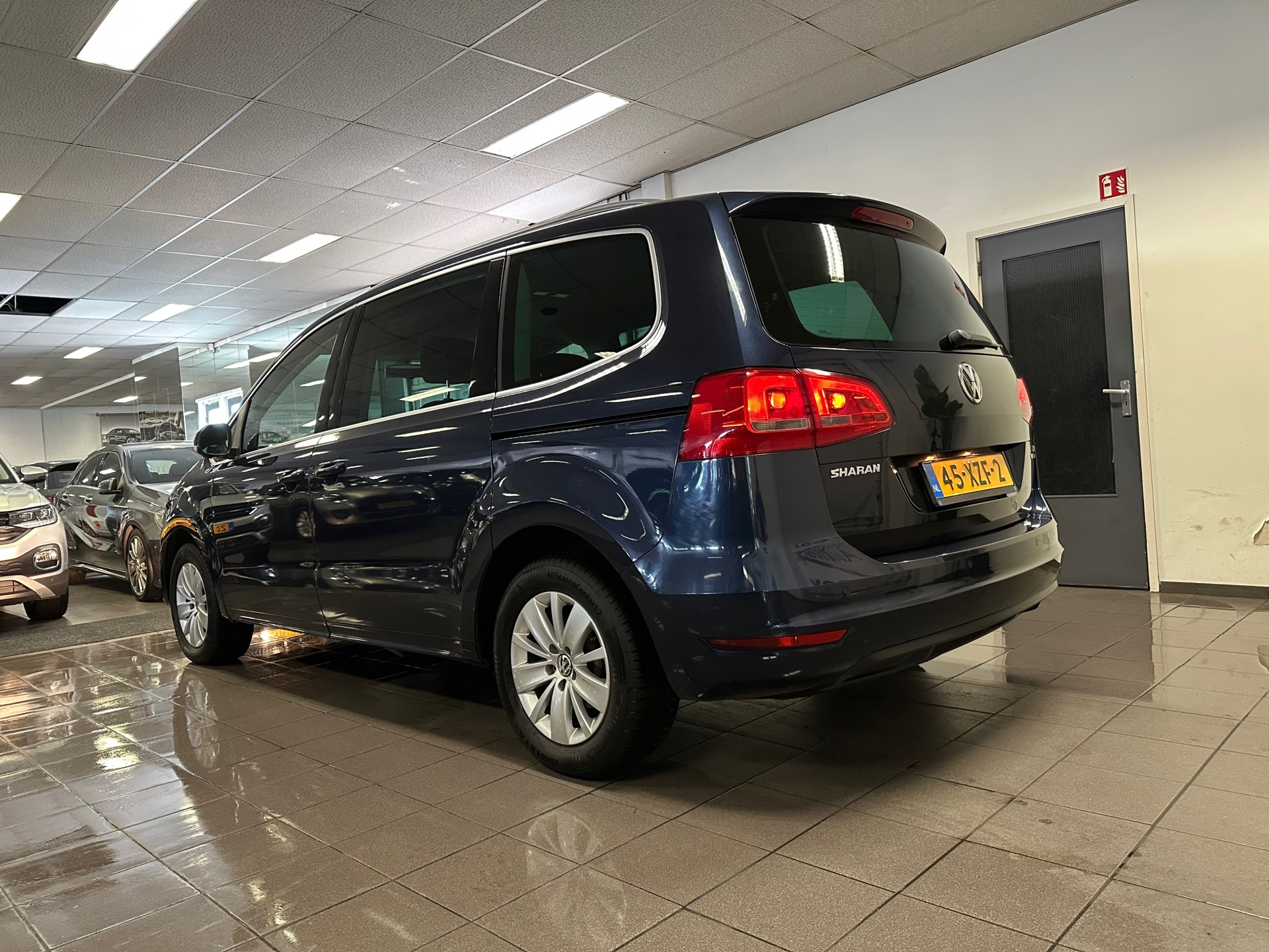 https://www.autokooy.nl//xml/images/43487131-3.JPG