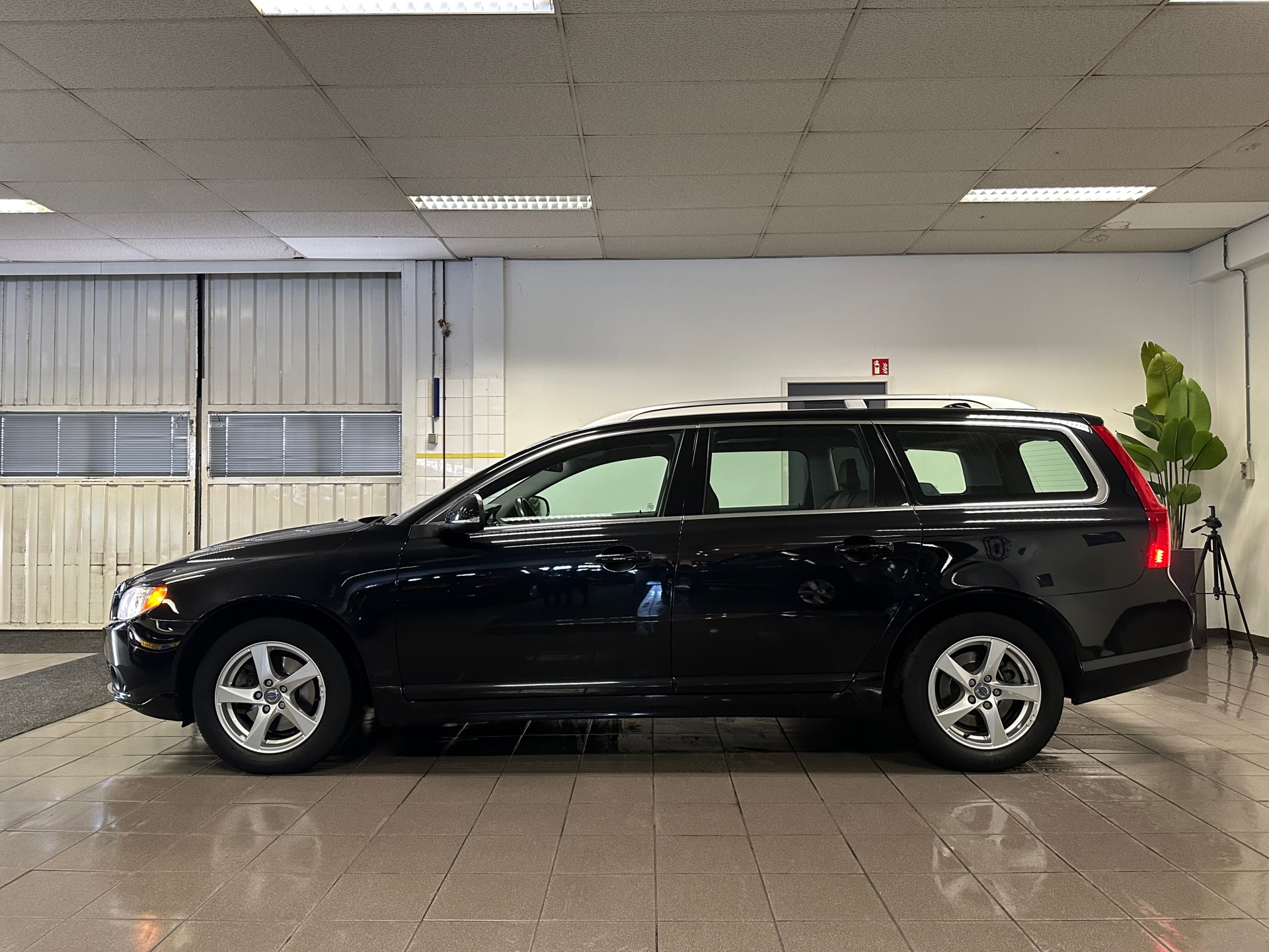 https://www.autokooy.nl//xml/images/43512818-2.JPG