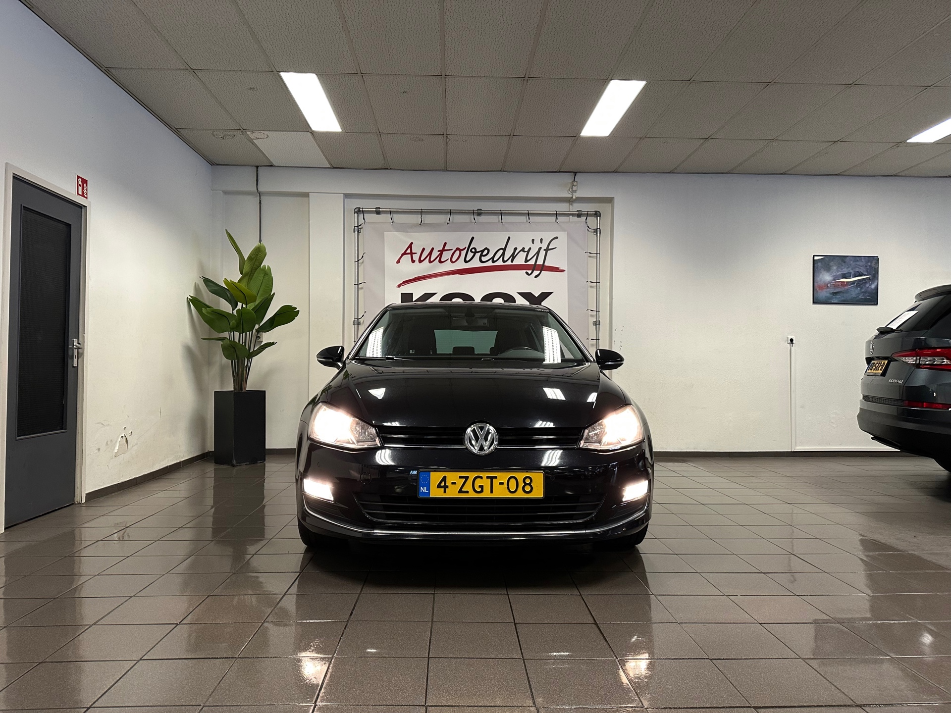 https://www.autokooy.nl//xml/images/43513022-8.JPG