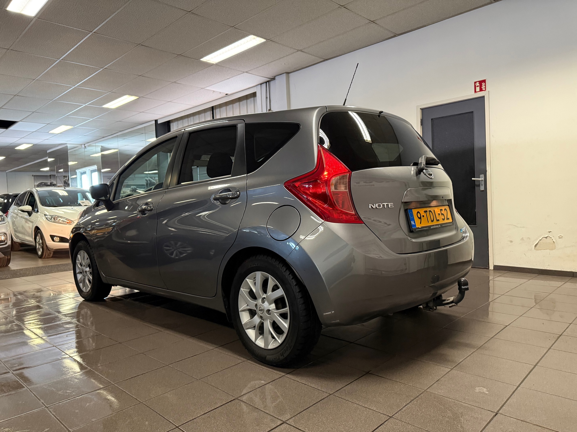https://www.autokooy.nl//xml/images/43625969-3.JPG