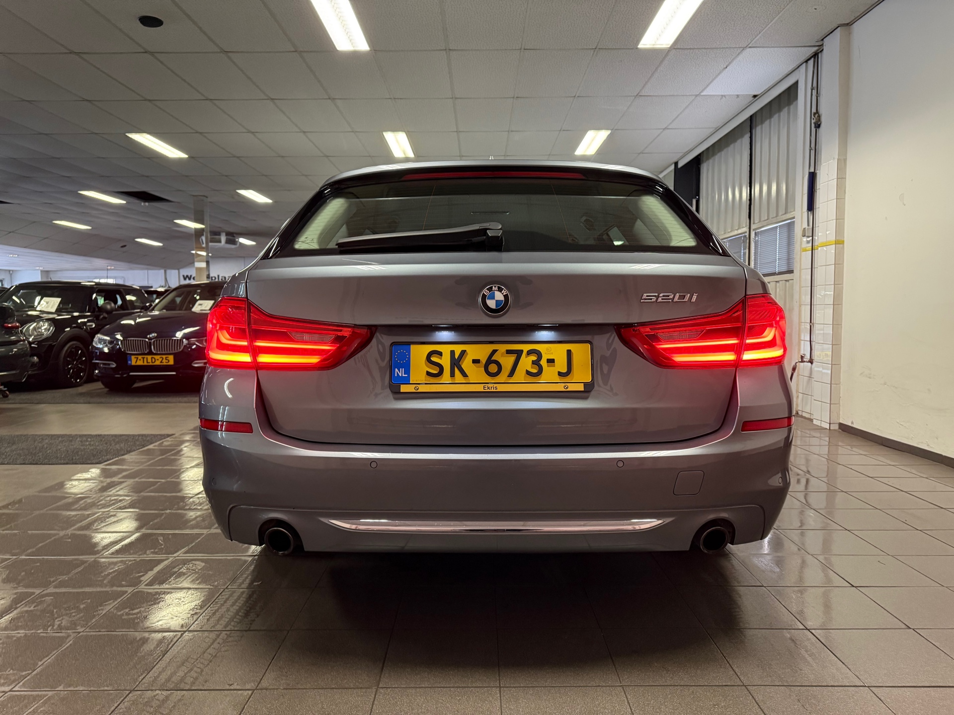https://www.autokooy.nl//xml/images/43744907-4.JPG