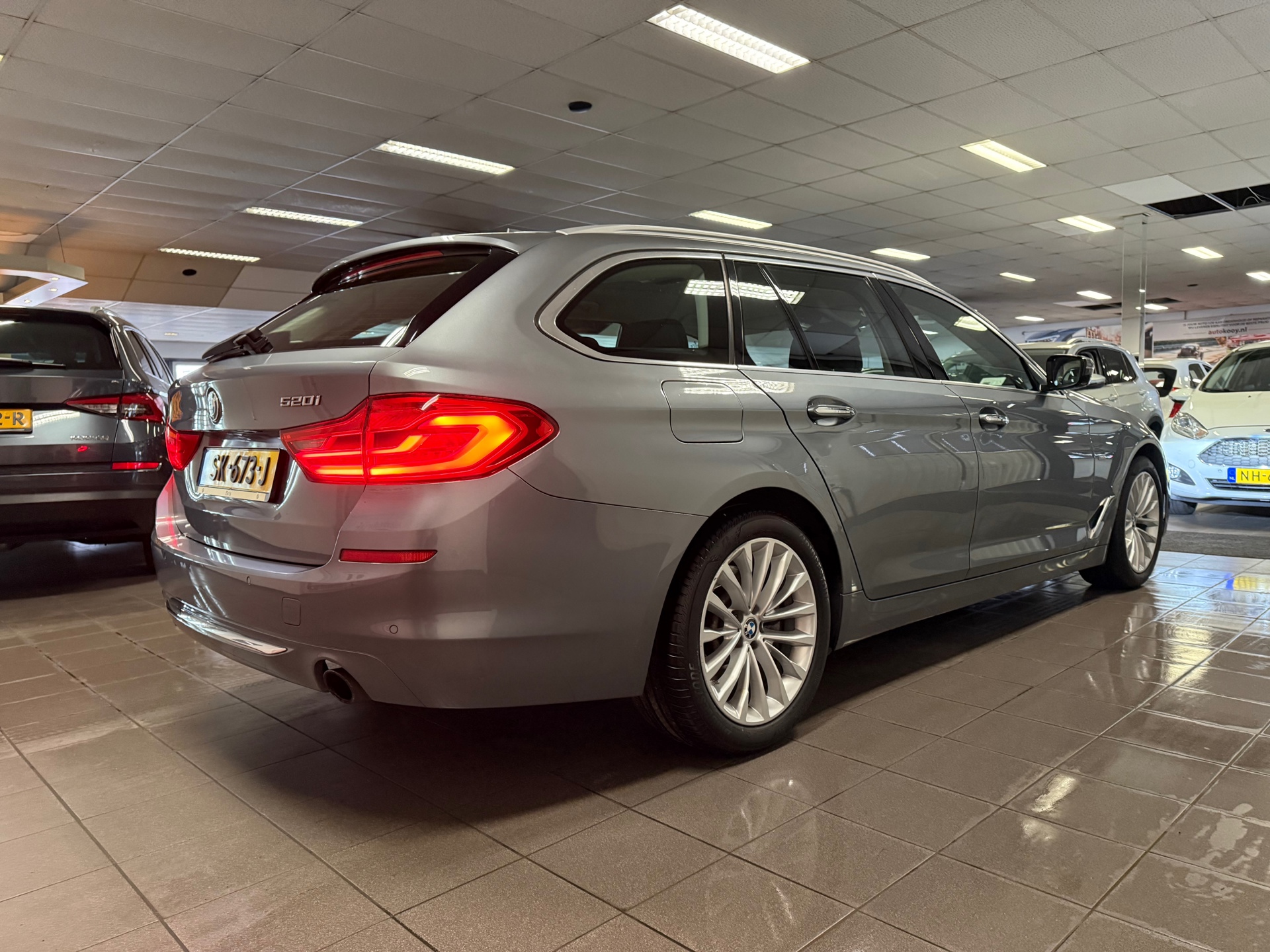 https://www.autokooy.nl//xml/images/43744907-7.JPG