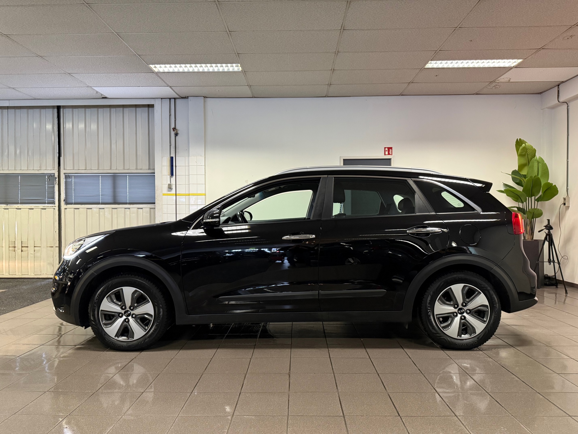 https://www.autokooy.nl//xml/images/43767455-2.JPG