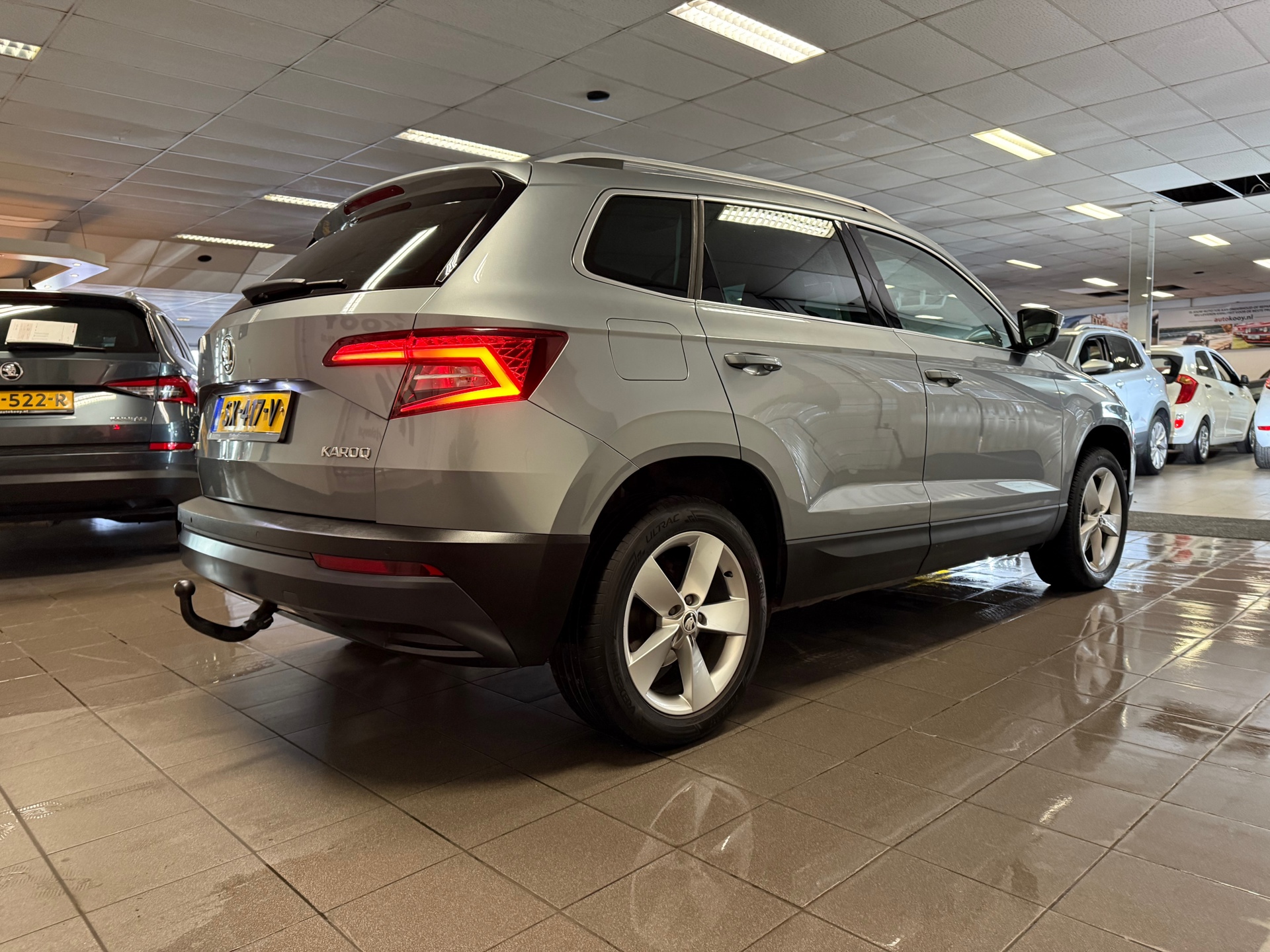 https://www.autokooy.nl//xml/images/43795181-6.JPG