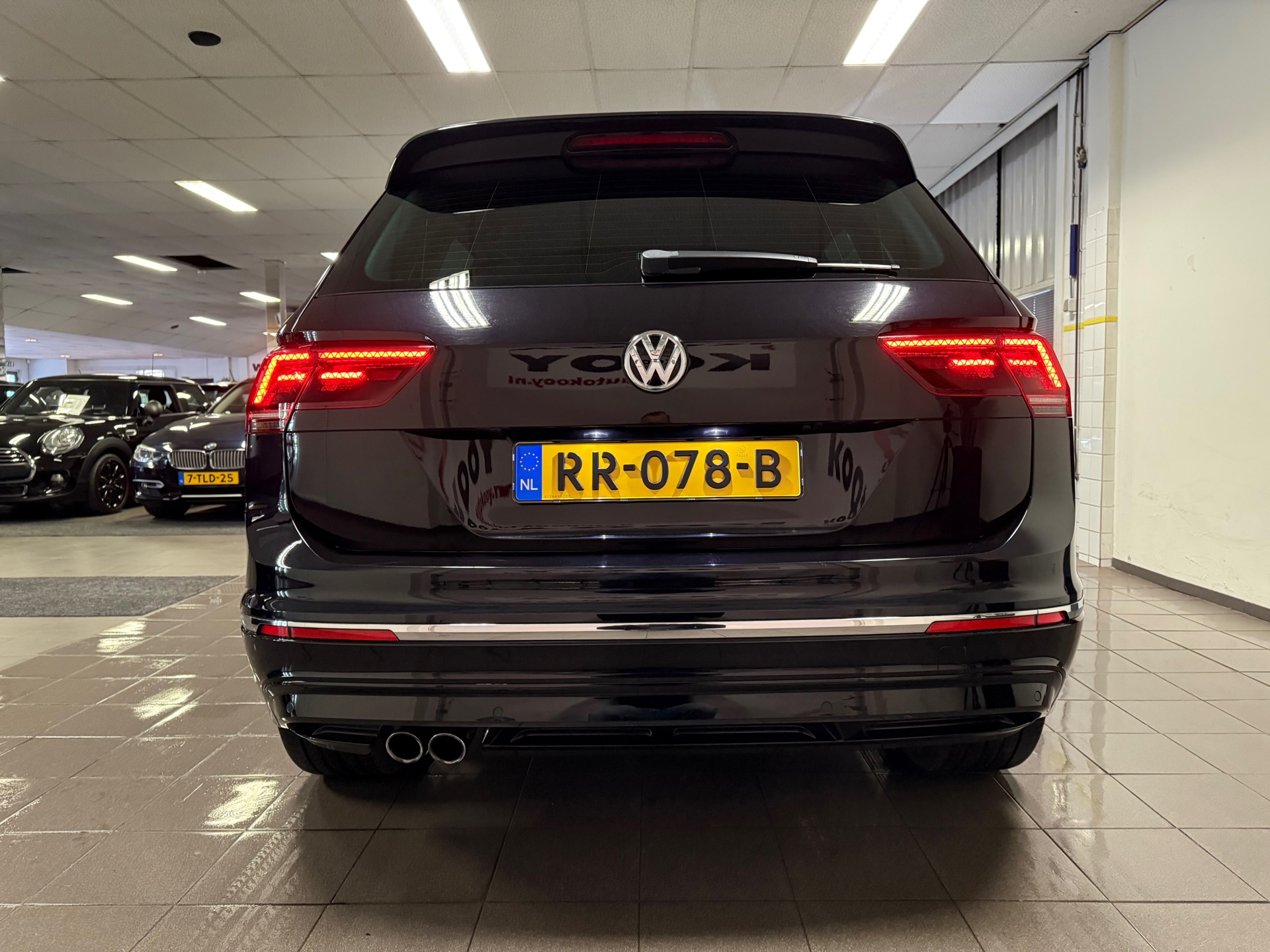 https://www.autokooy.nl//xml/images/43820201-4.JPG