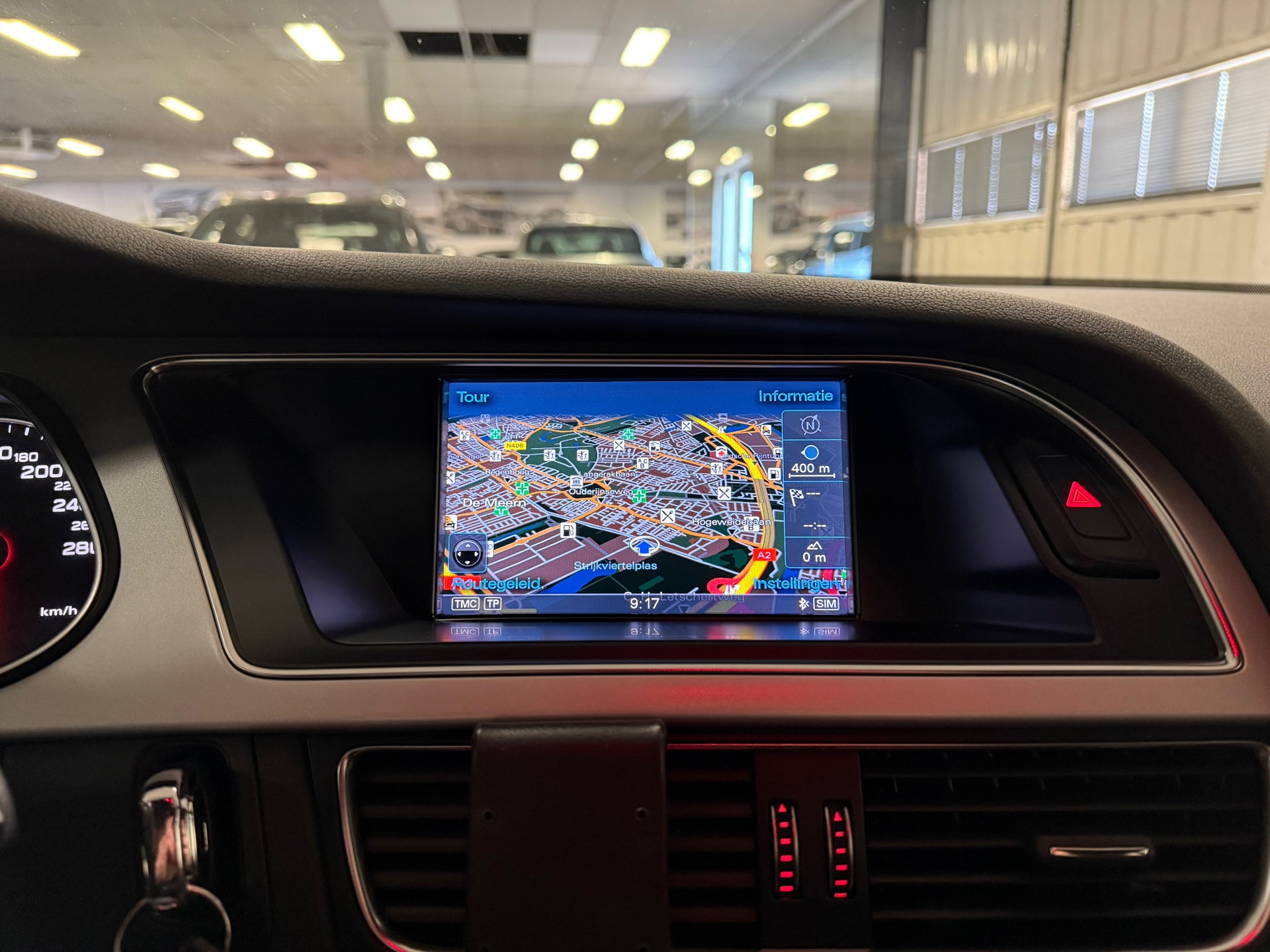 https://www.autokooy.nl//xml/images/43891120-19.JPG