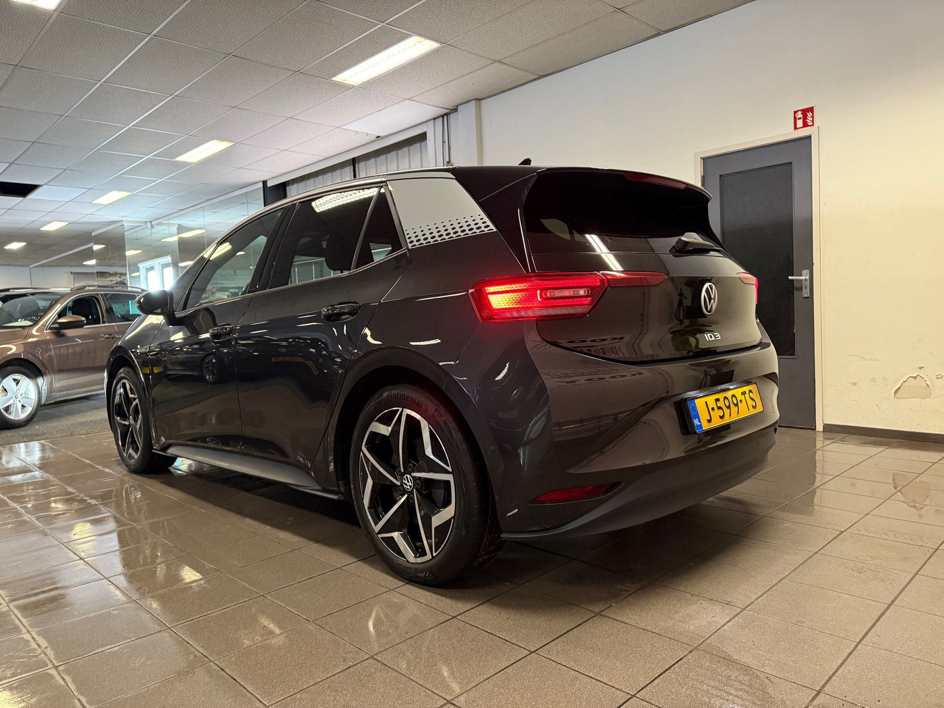 https://www.autokooy.nl//xml/images/43967732-3.JPG