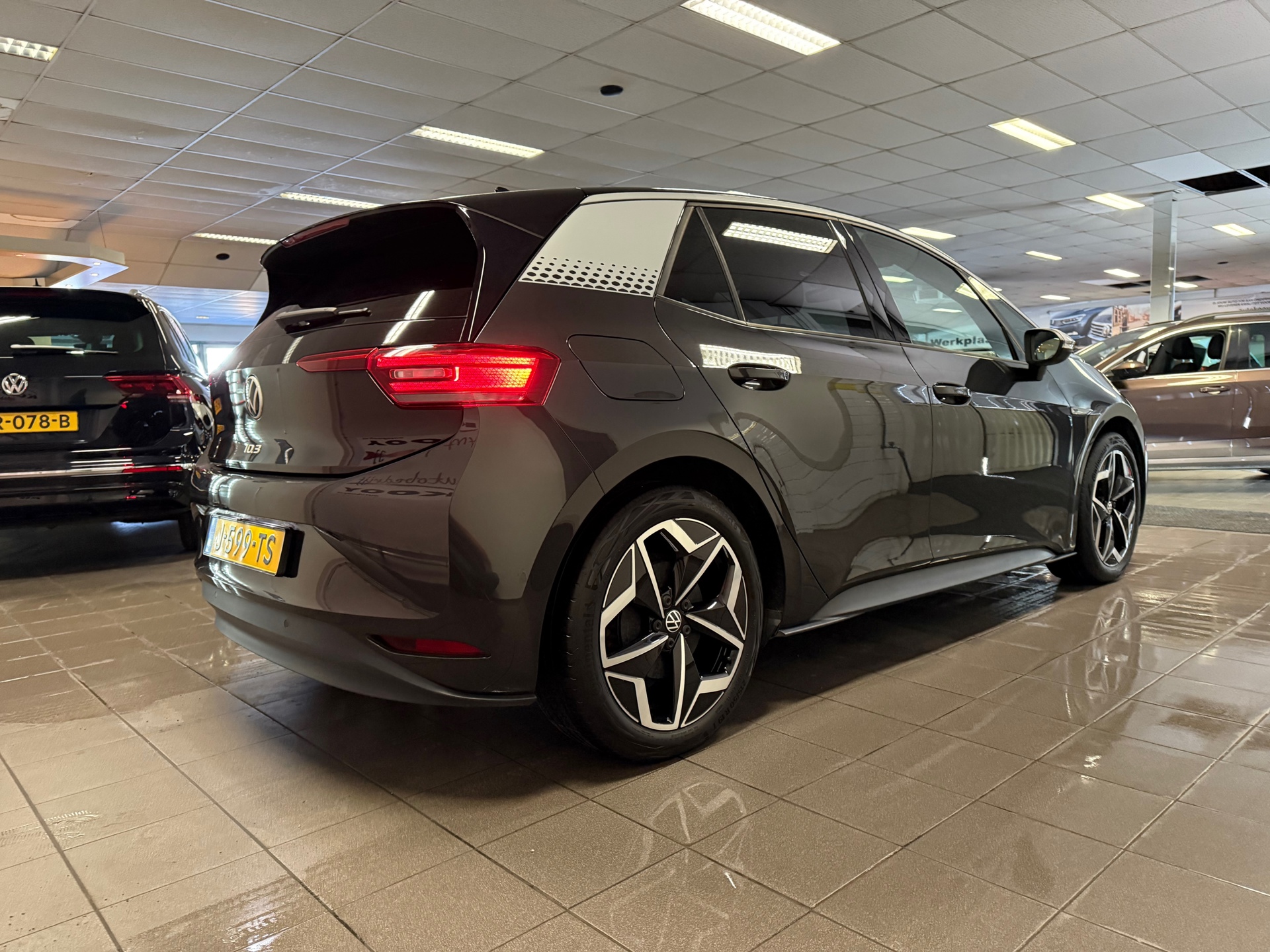 https://www.autokooy.nl//xml/images/43967732-7.JPG