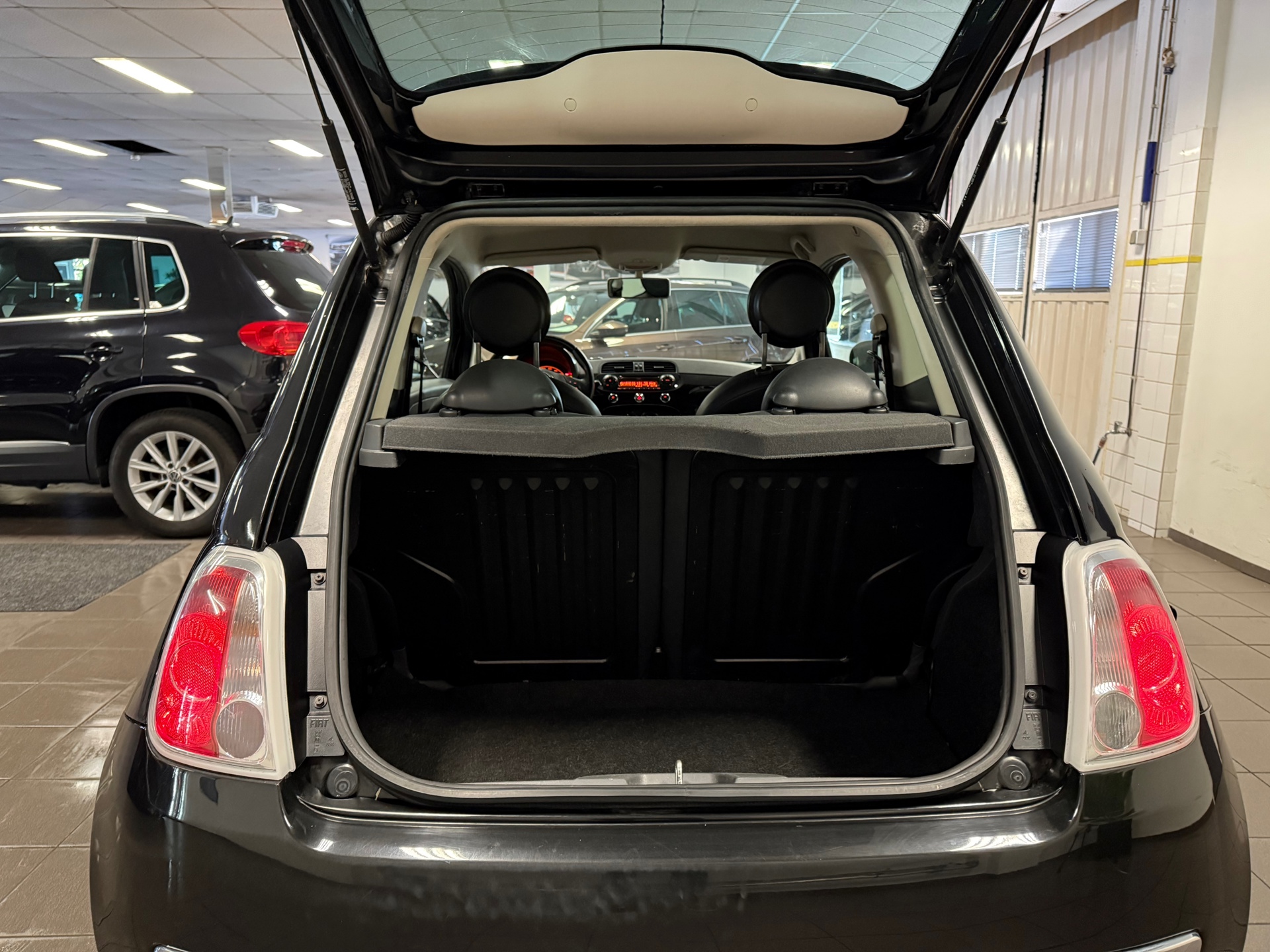 https://www.autokooy.nl//xml/images/44007032-5.JPG