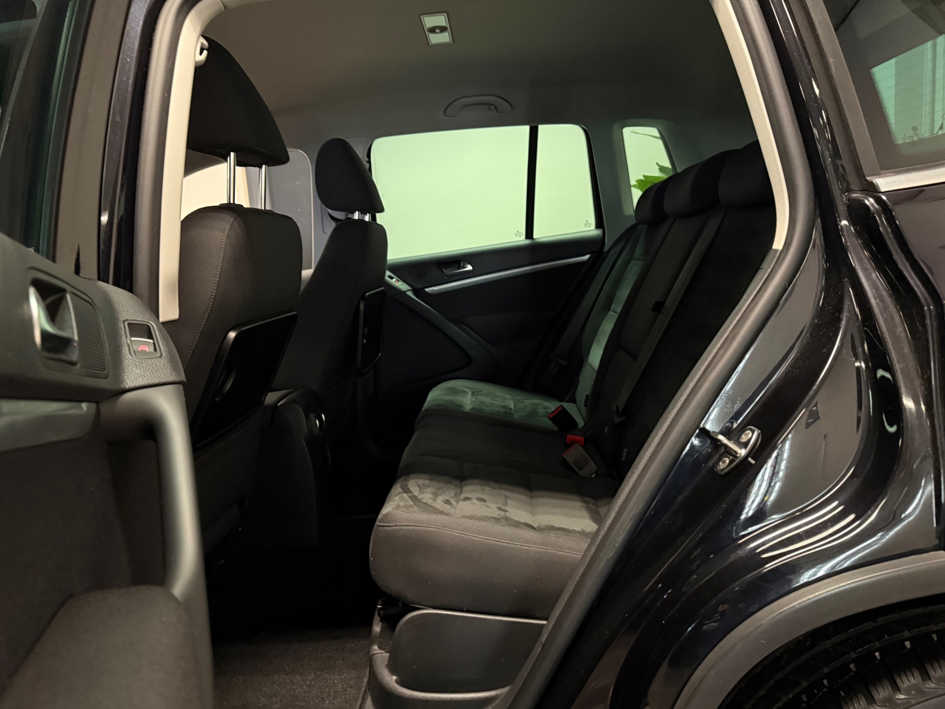 https://www.autokooy.nl//xml/images/44054557-23.JPG