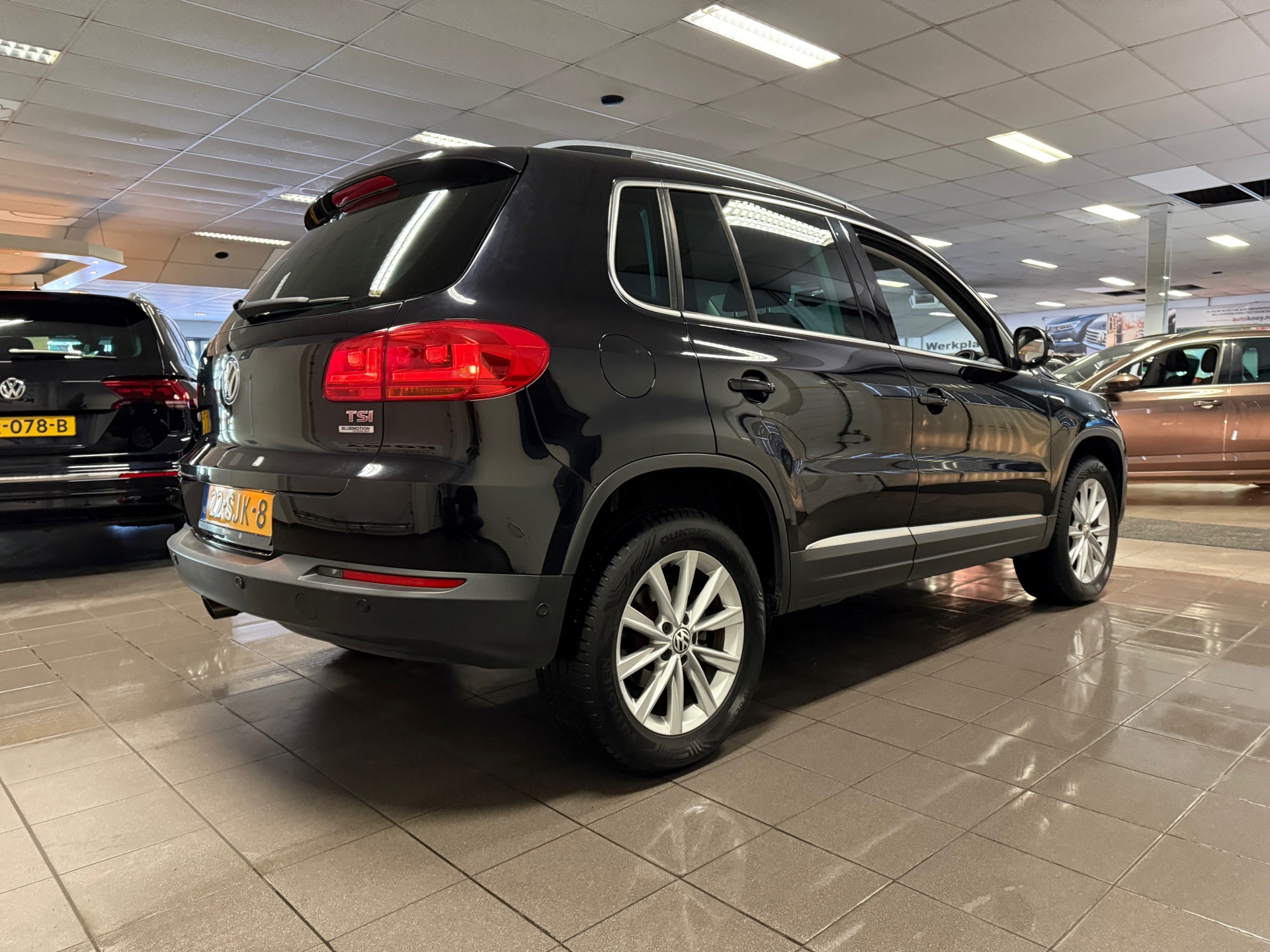 https://www.autokooy.nl//xml/images/44054557-7.JPG