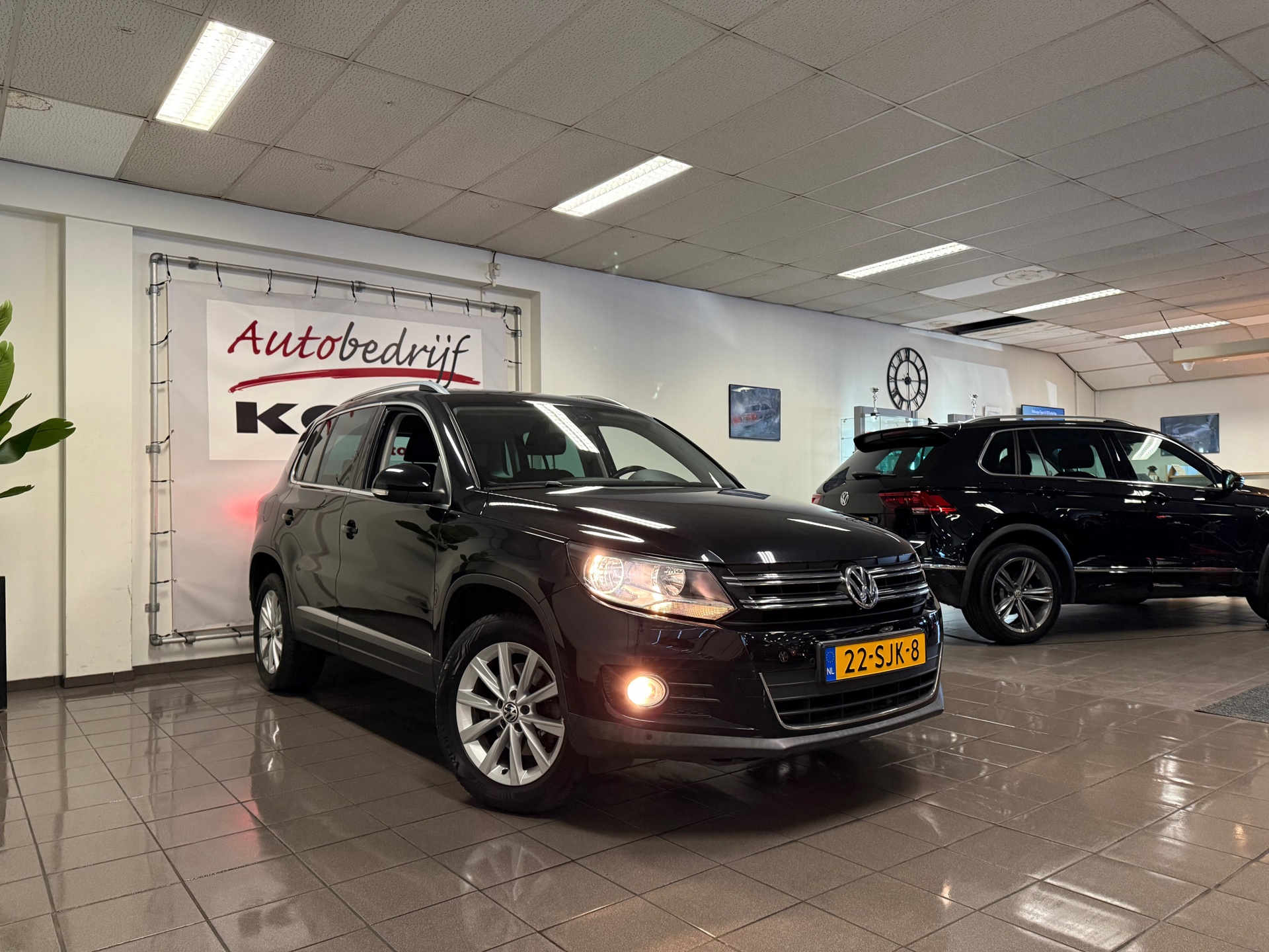 https://www.autokooy.nl//xml/images/44054557-8.JPG
