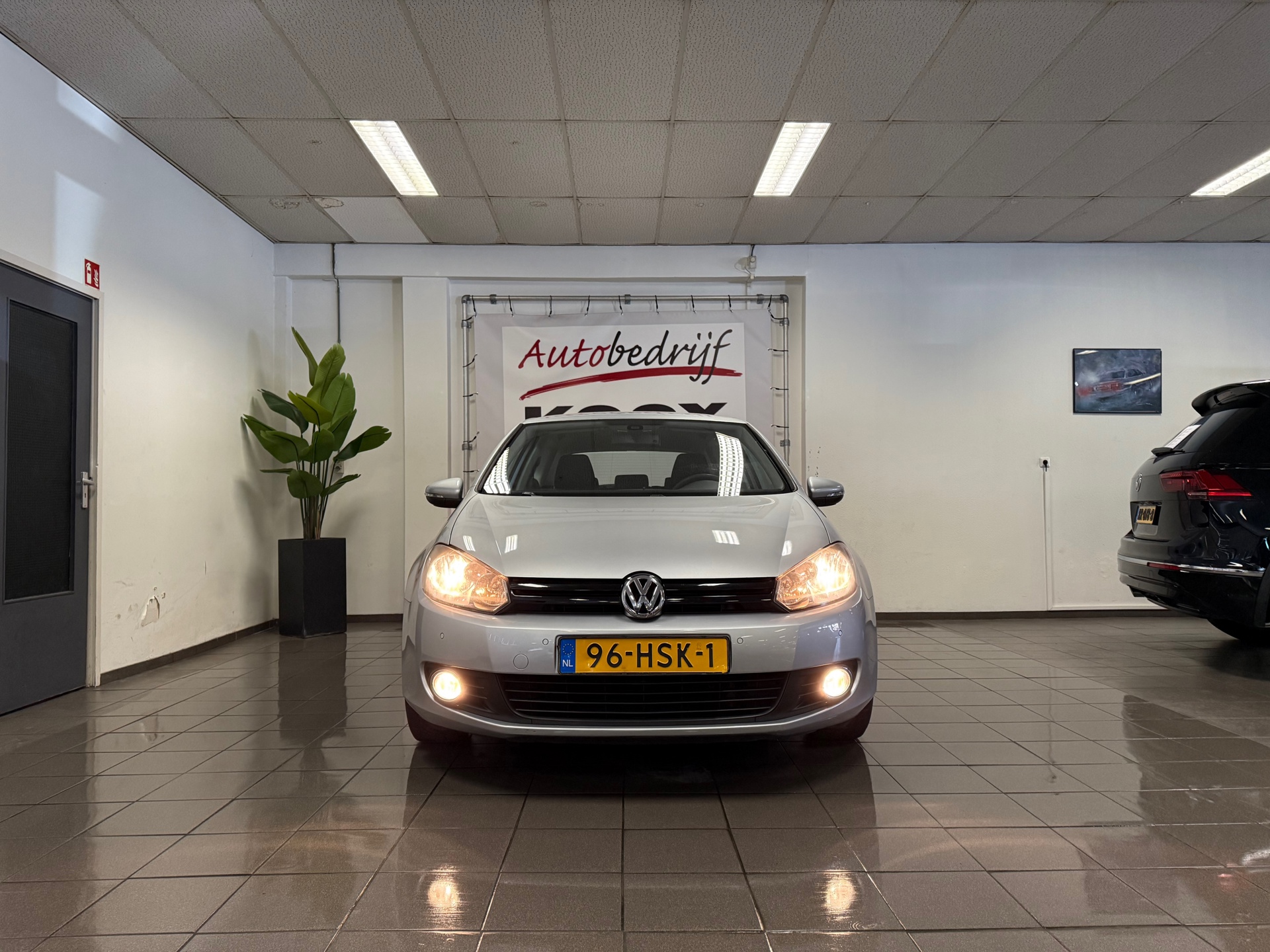 https://www.autokooy.nl//xml/images/44160897-8.JPG