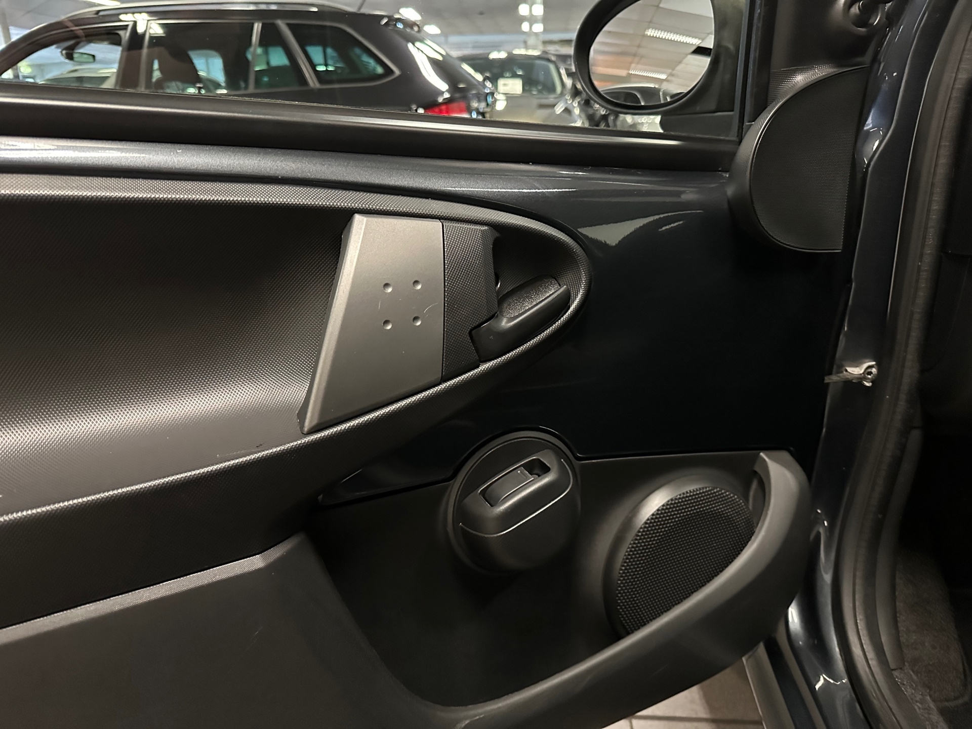 https://www.autokooy.nl//xml/images/44203663-11.JPG
