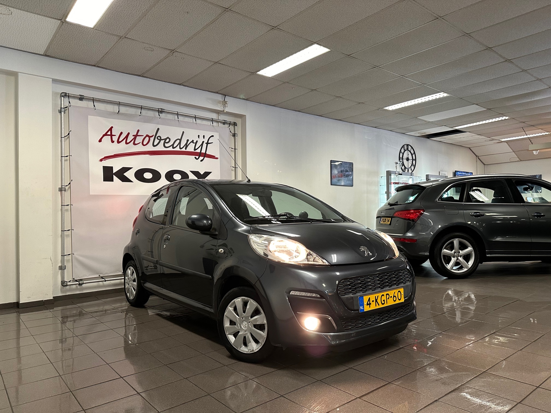 https://www.autokooy.nl//xml/images/44203663-7.JPG