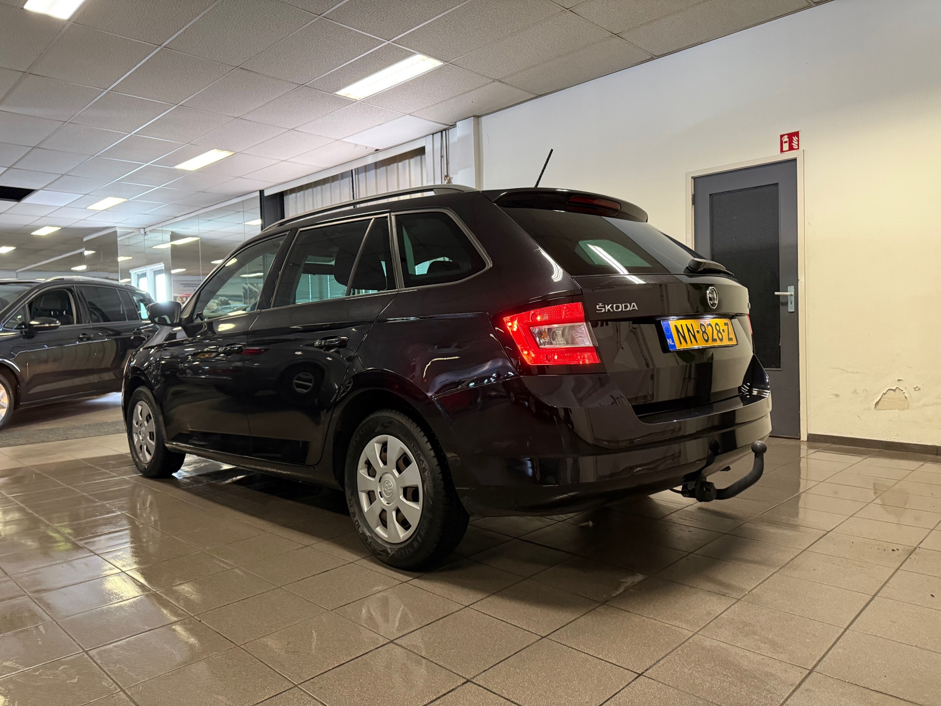 https://www.autokooy.nl//xml/images/44271330-3.JPG