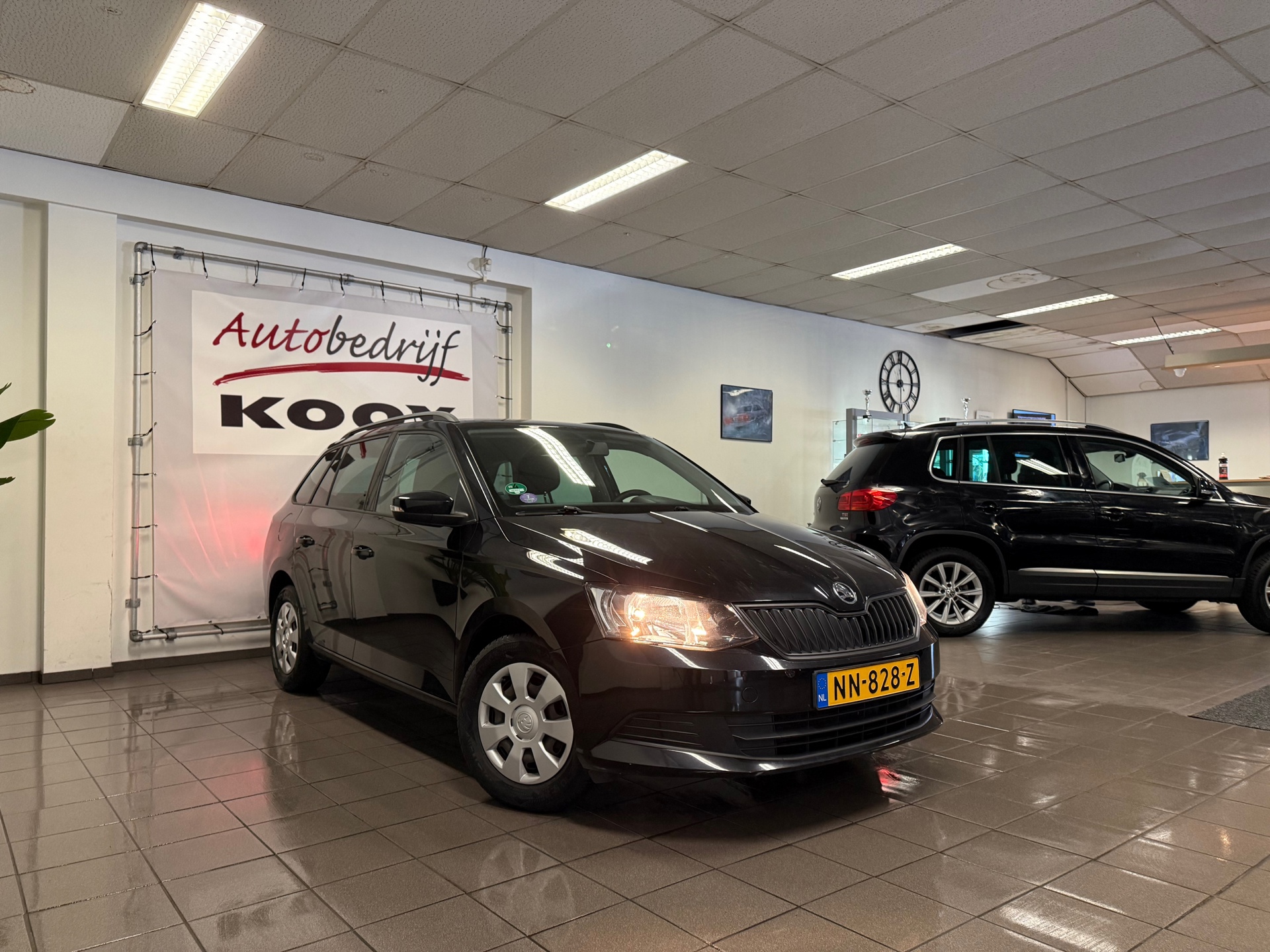 https://www.autokooy.nl//xml/images/44271330-7.JPG
