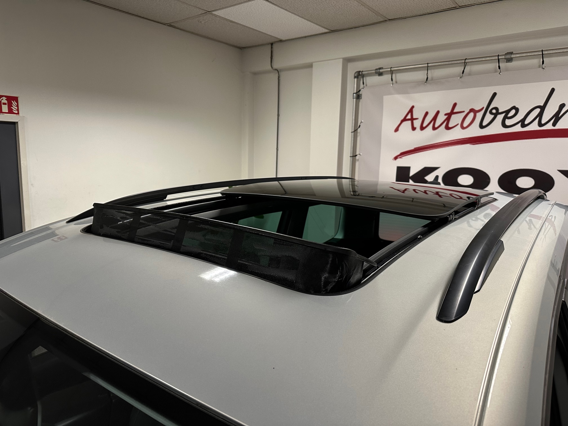 https://www.autokooy.nl//xml/images/44296002-23.JPG