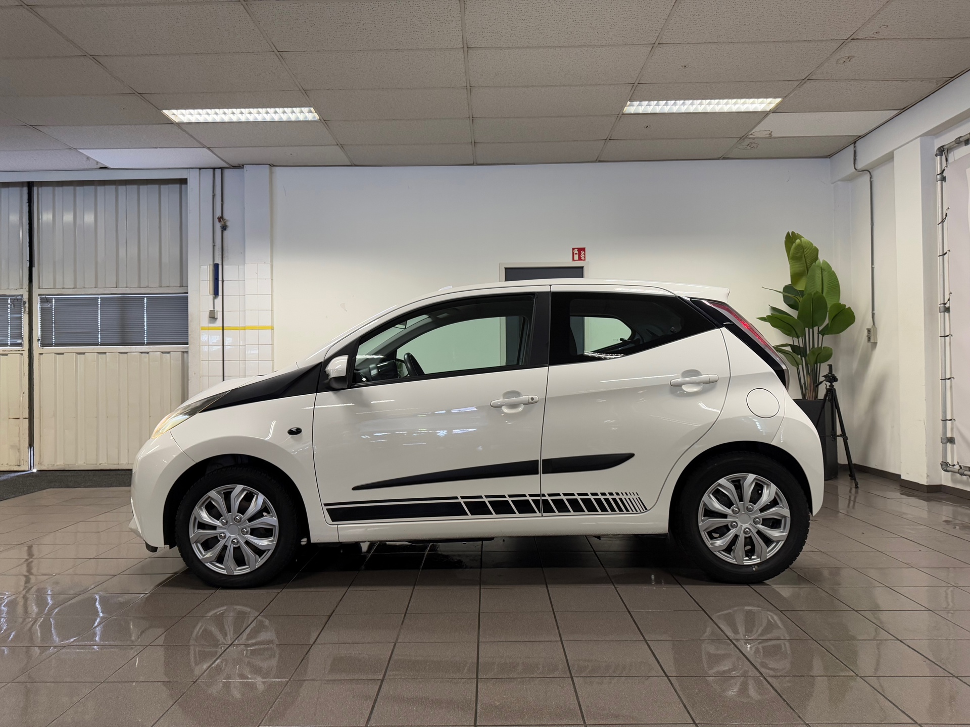 https://www.autokooy.nl//xml/images/44296124-2.JPG
