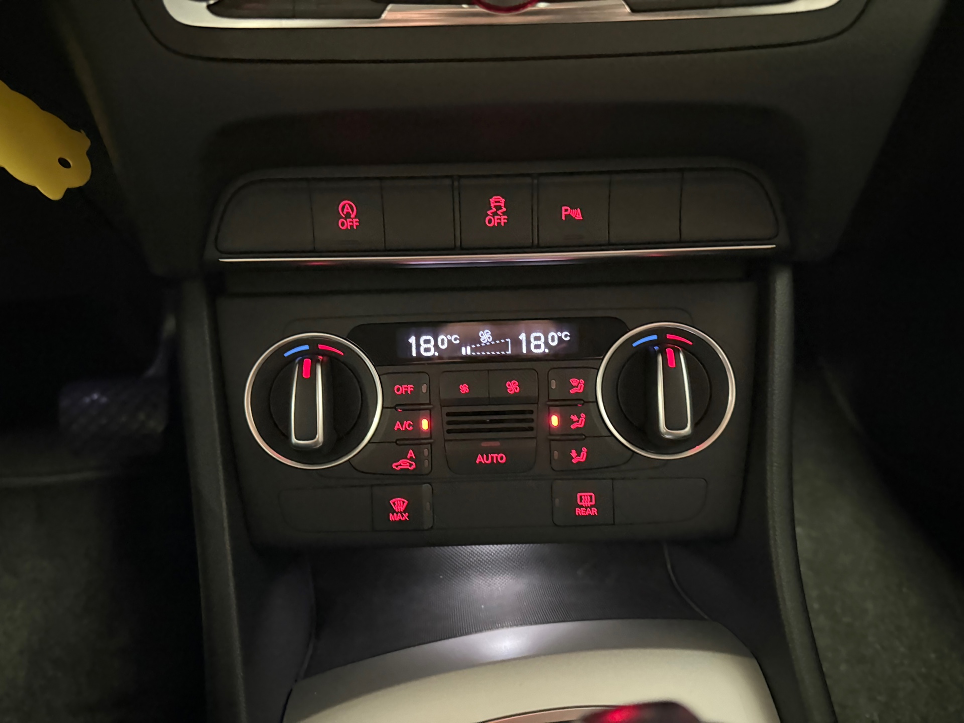 https://www.autokooy.nl//xml/images/44296213-20.JPG
