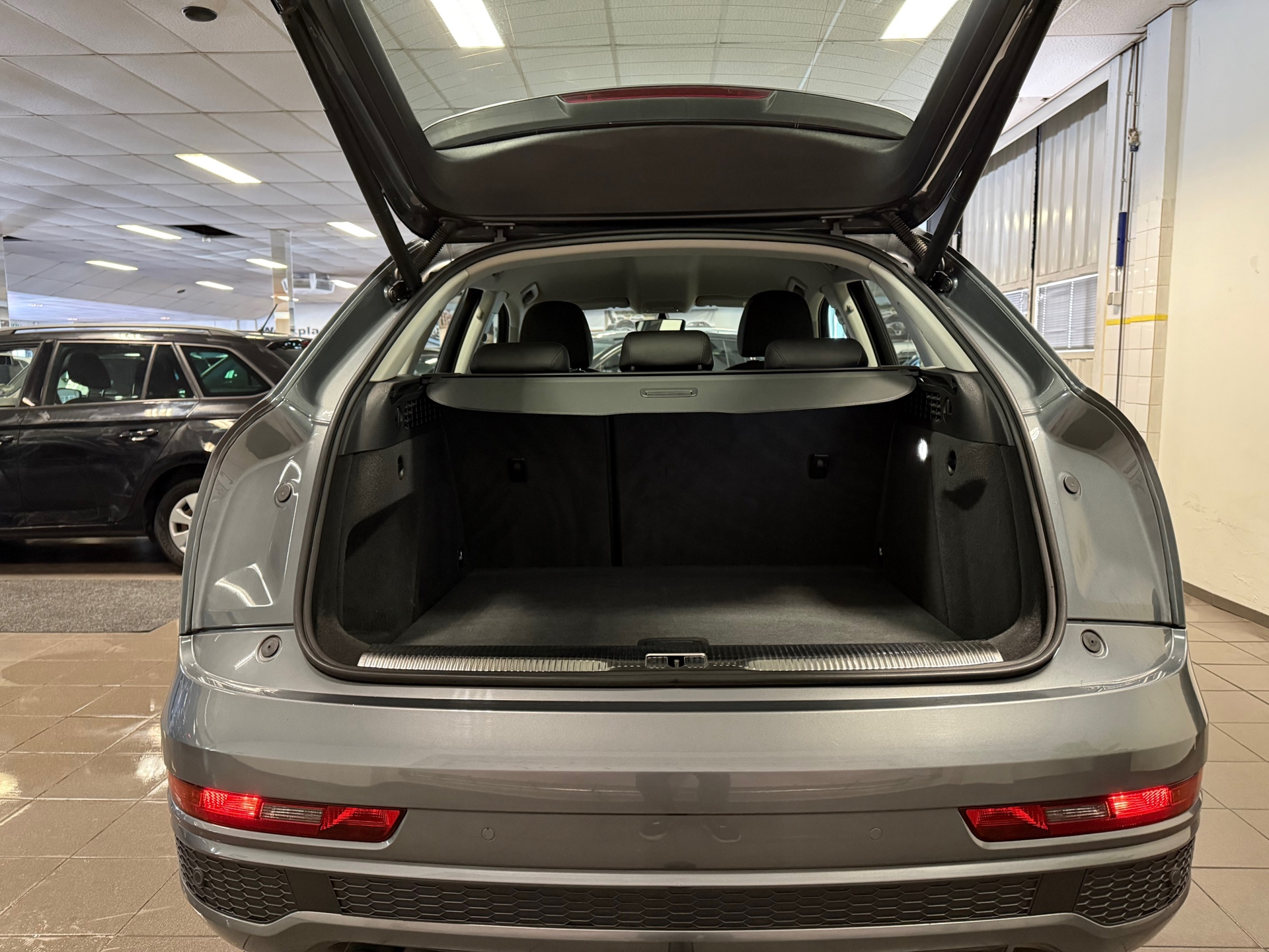 https://www.autokooy.nl//xml/images/44296213-5.JPG