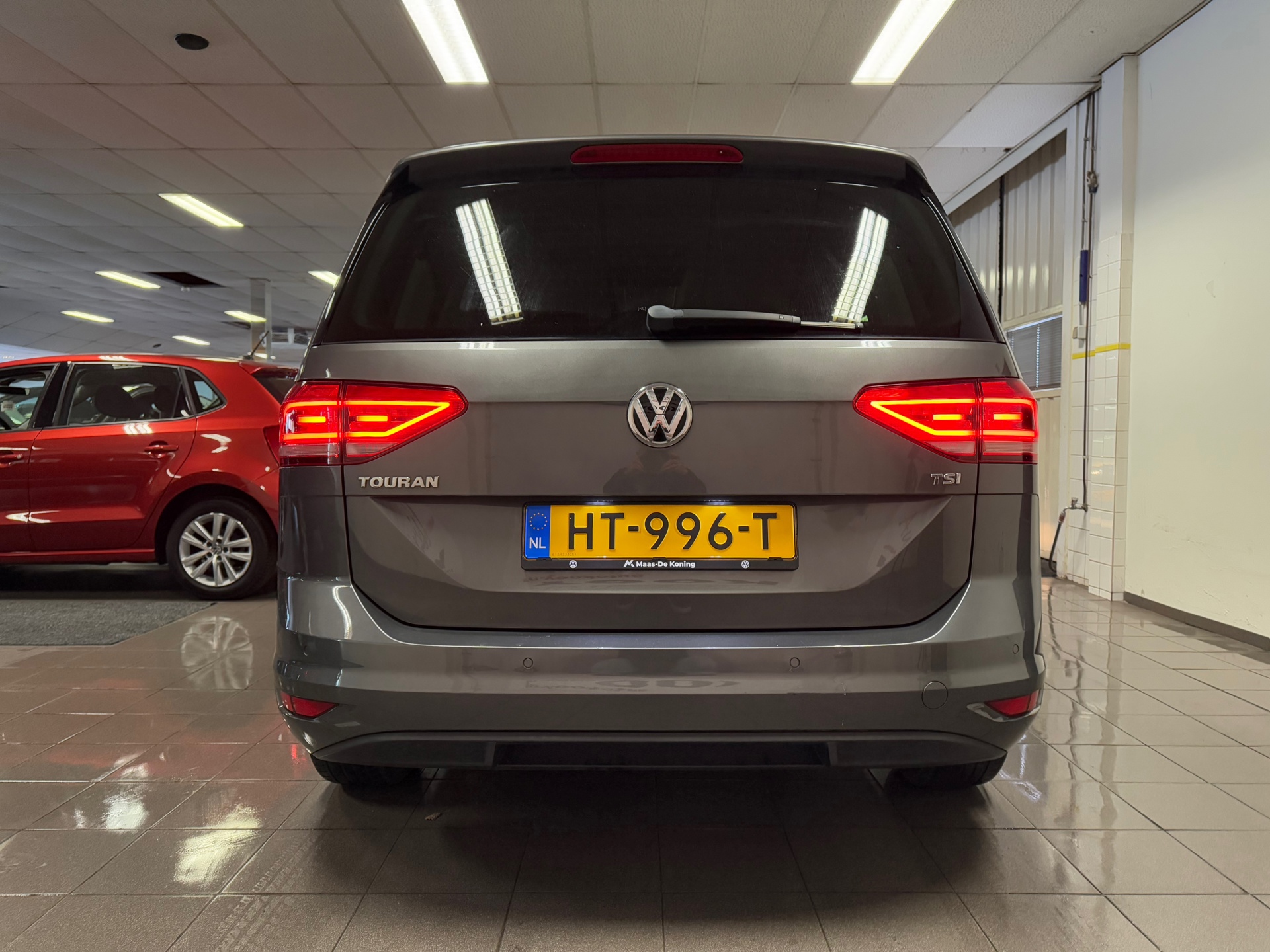 https://www.autokooy.nl//xml/images/44325058-4.JPG