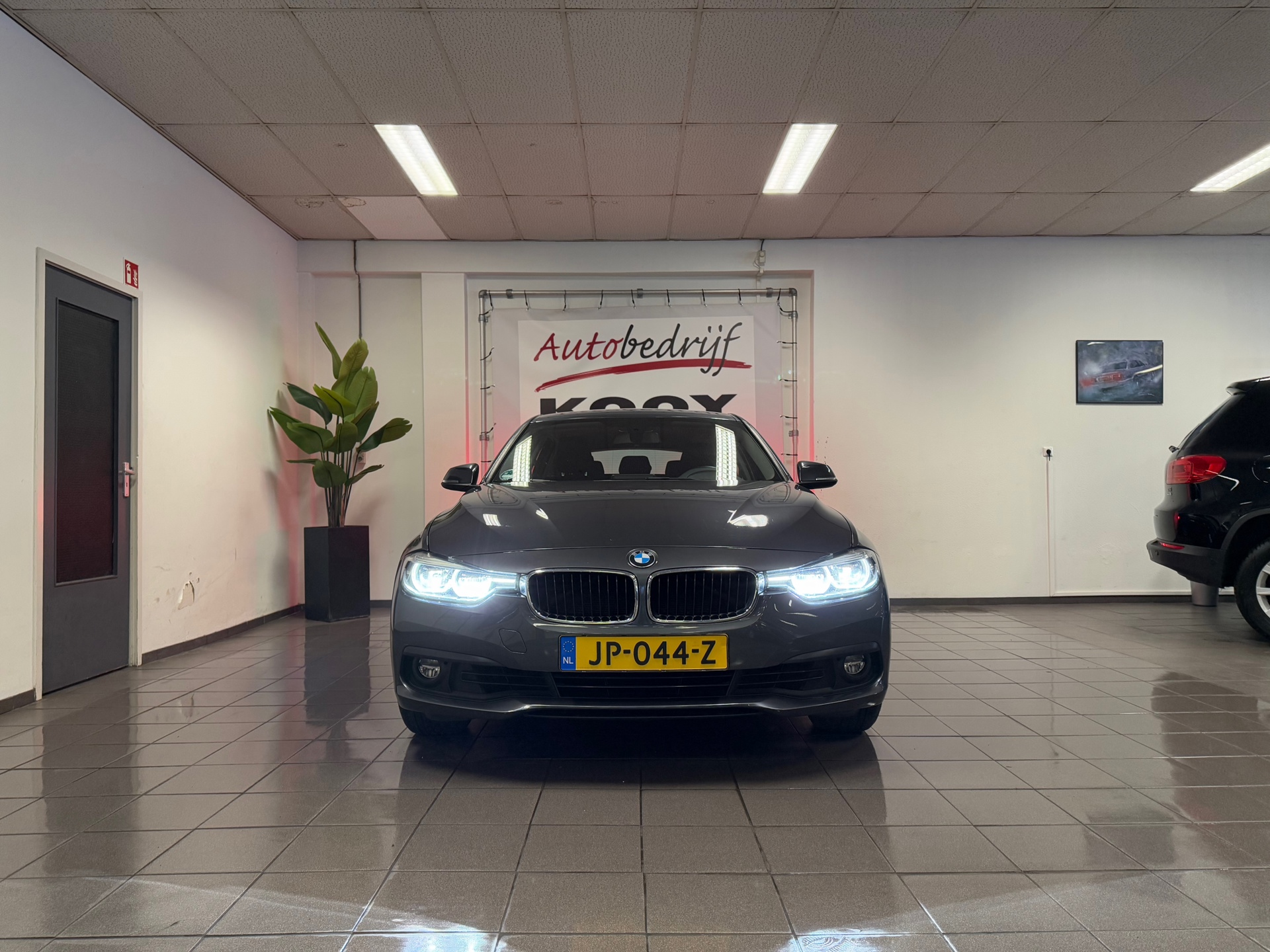 https://www.autokooy.nl//xml/images/44357487-9.JPG