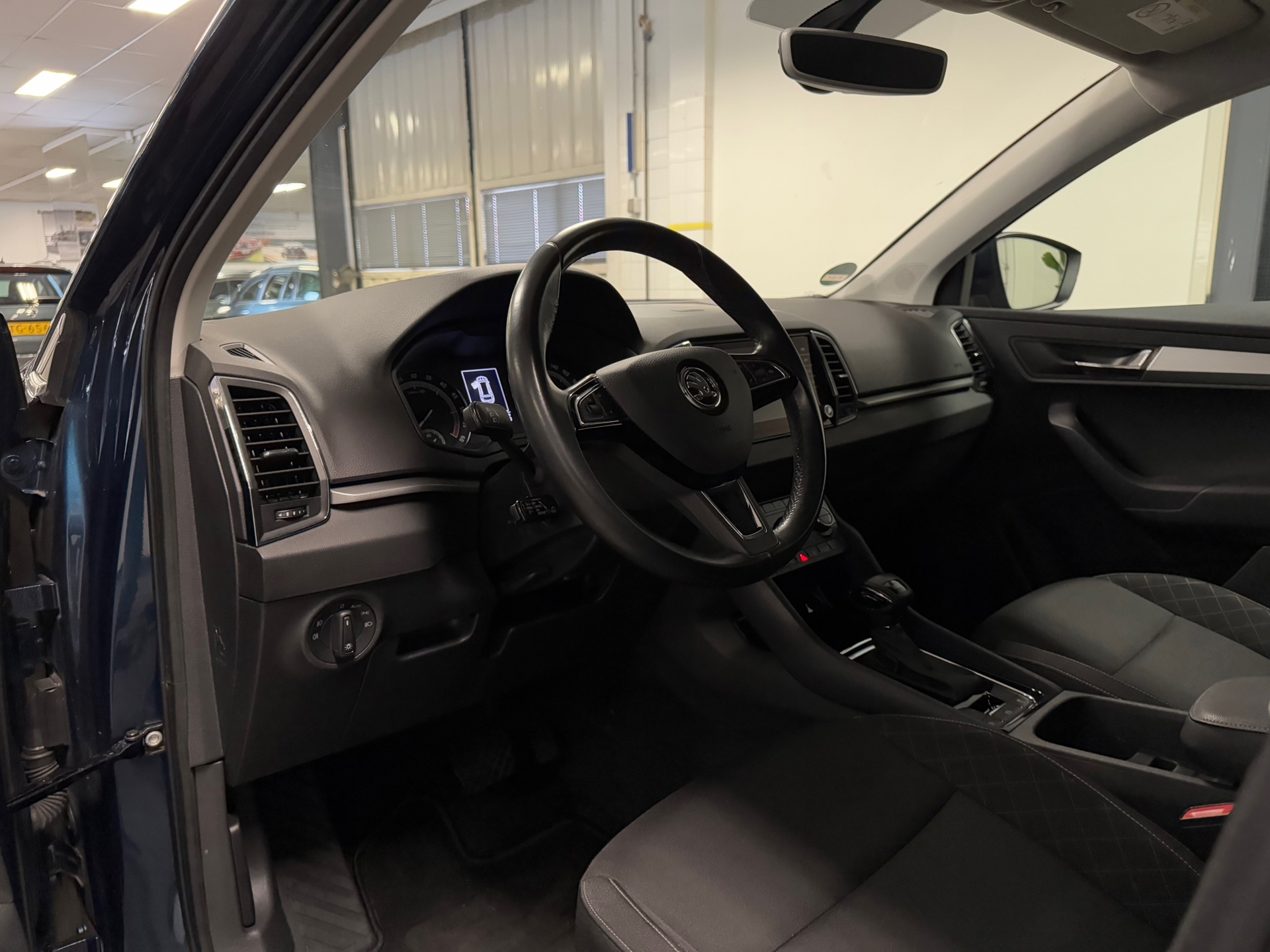 https://www.autokooy.nl//xml/images/44357569-12.JPG