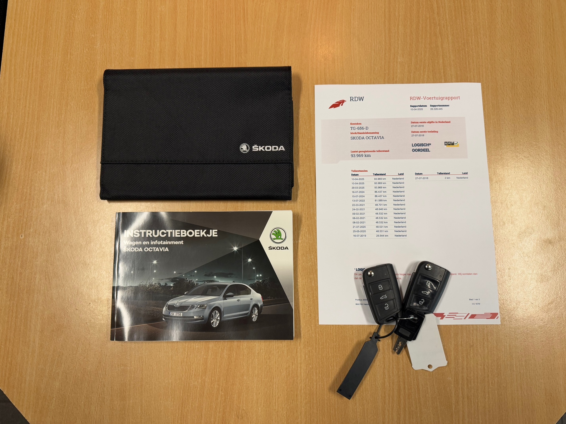 https://www.autokooy.nl//xml/images/44357629-24.JPG