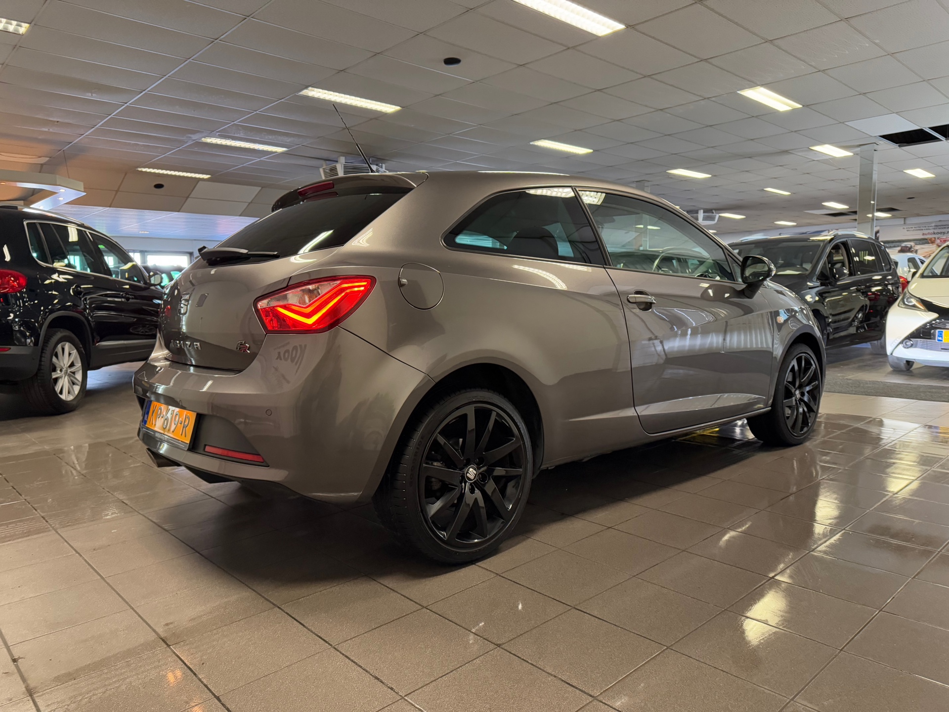 https://www.autokooy.nl//xml/images/44383761-6.JPG