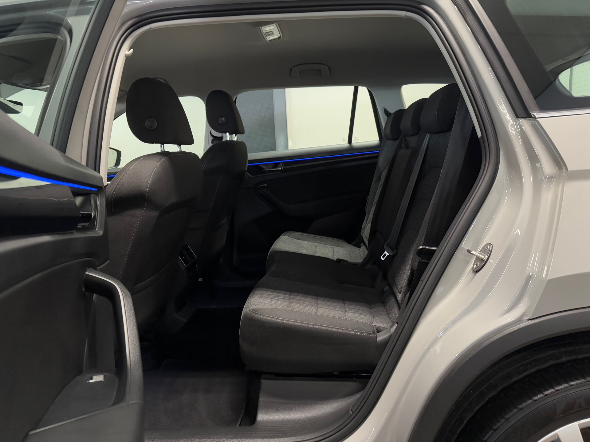 https://www.autokooy.nl//xml/images/44421785-23.JPG