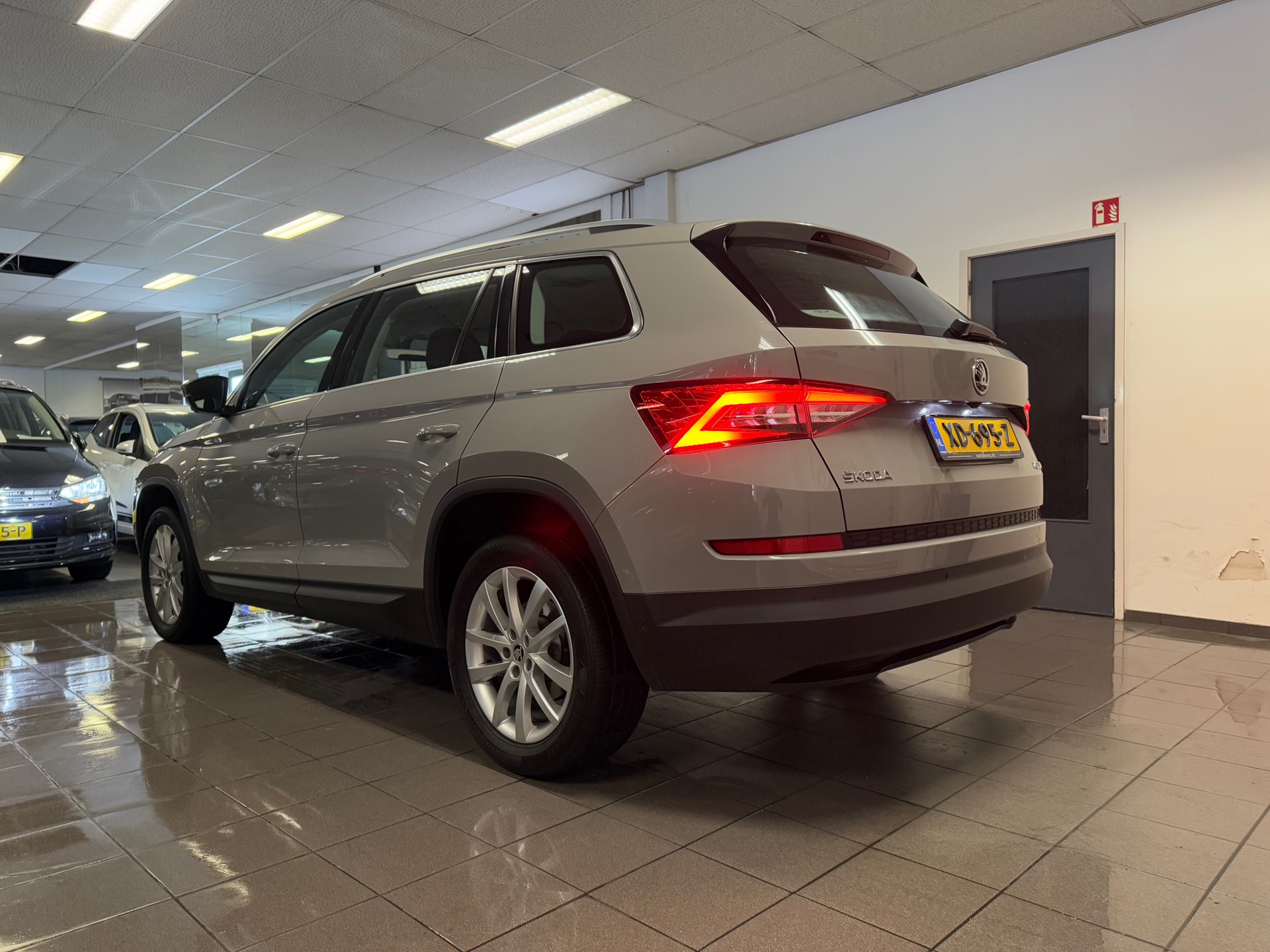 https://www.autokooy.nl//xml/images/44421785-3.JPG