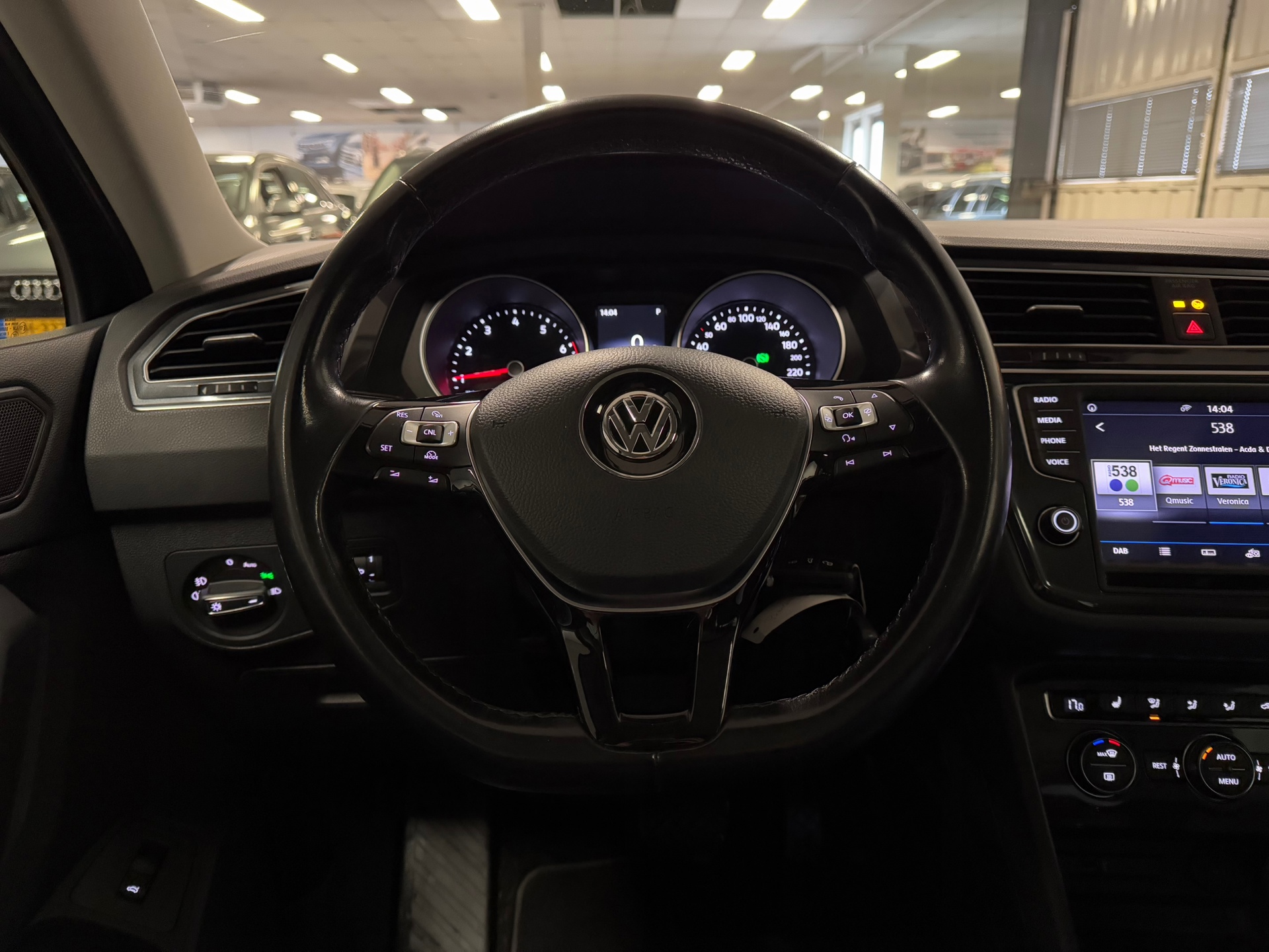 https://www.autokooy.nl//xml/images/44441053-13.JPG