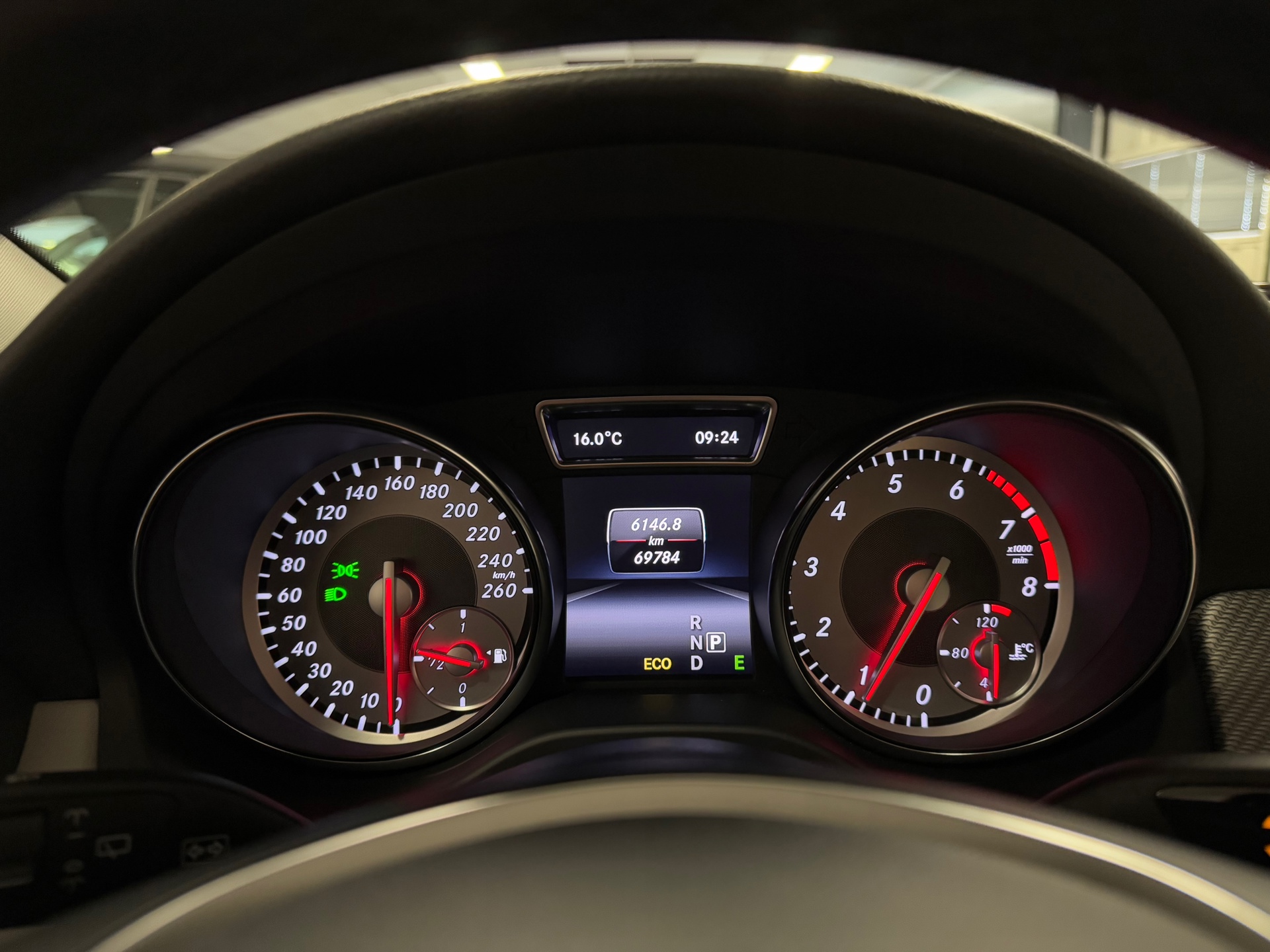 https://www.autokooy.nl//xml/images/44441096-13.JPG