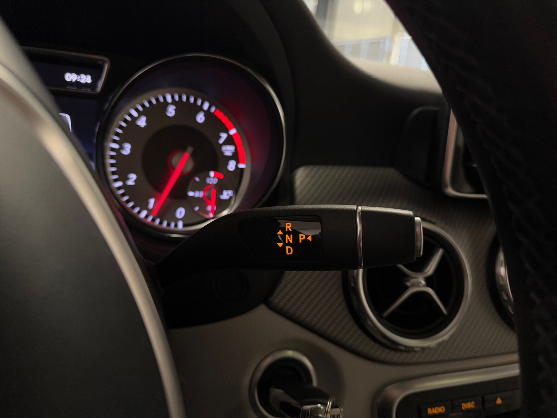 https://www.autokooy.nl//xml/images/44441096-15.JPG